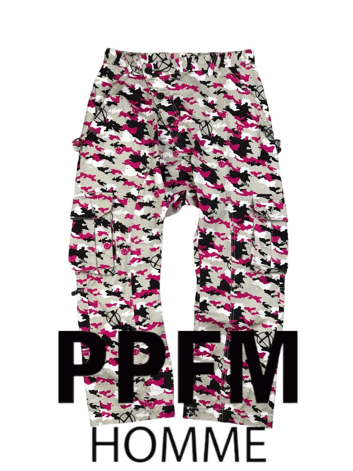 image of Ppfm Anarchy Camouflage Cargo Herren Pants in Pink, Men's (Size 30)