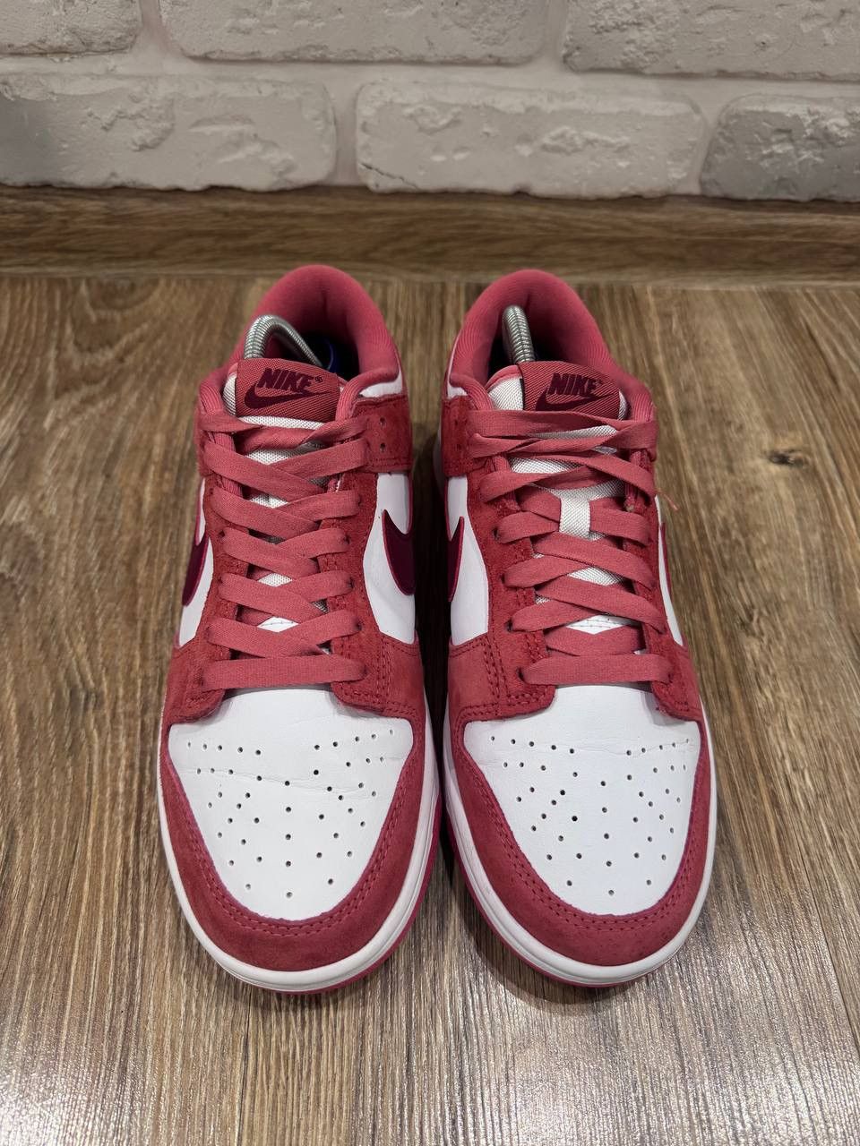 Nike Nike Dunk Low Valentine’s Day Womens Sneakers Size 40 Size US 8.5 / IT 38.5 - 4 Thumbnail
