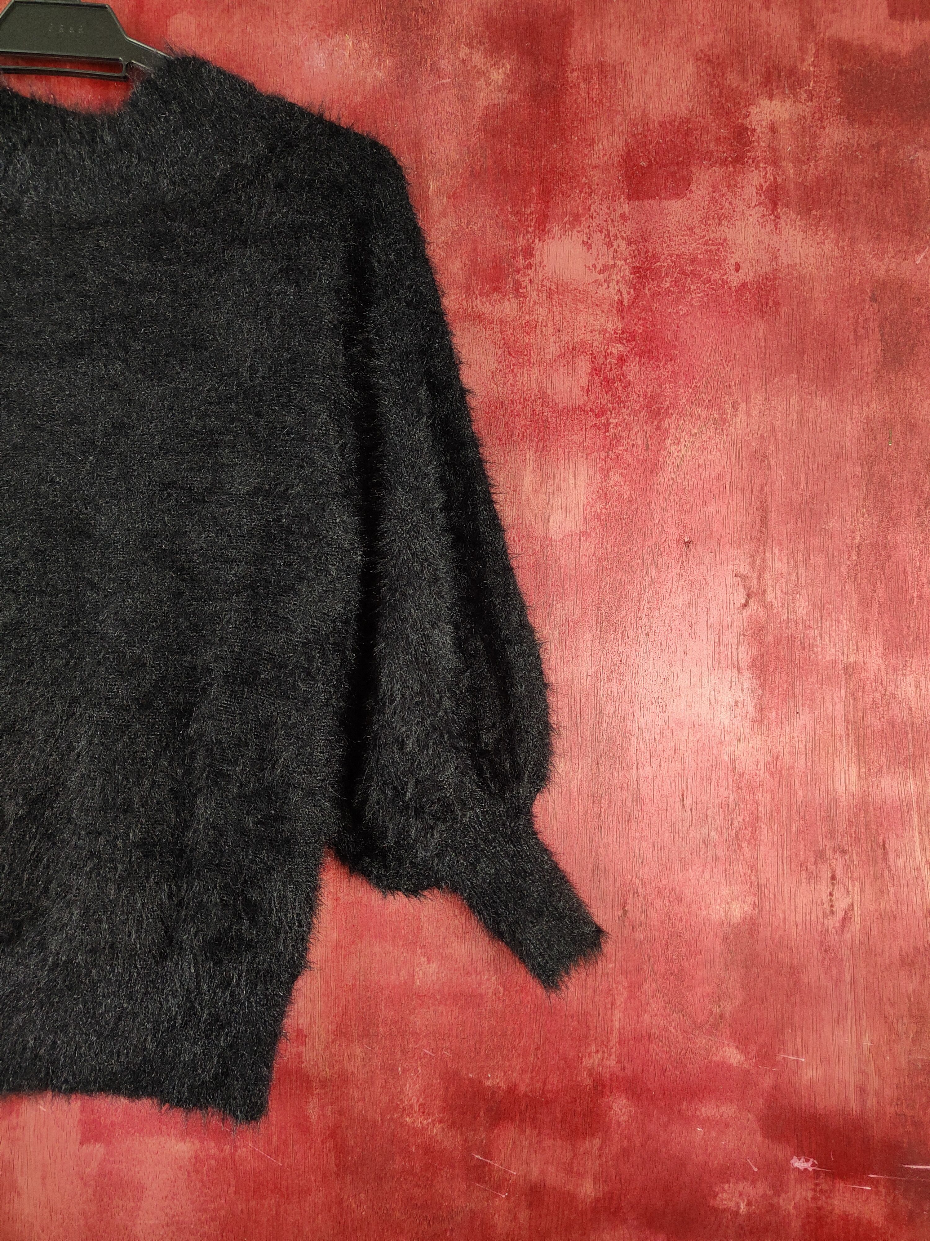 Japanese Brand × Vintage Rare Vintage Only Black Fur Mohair Knitwear Size S / US 4 / IT 40 - 9 Thumbnail