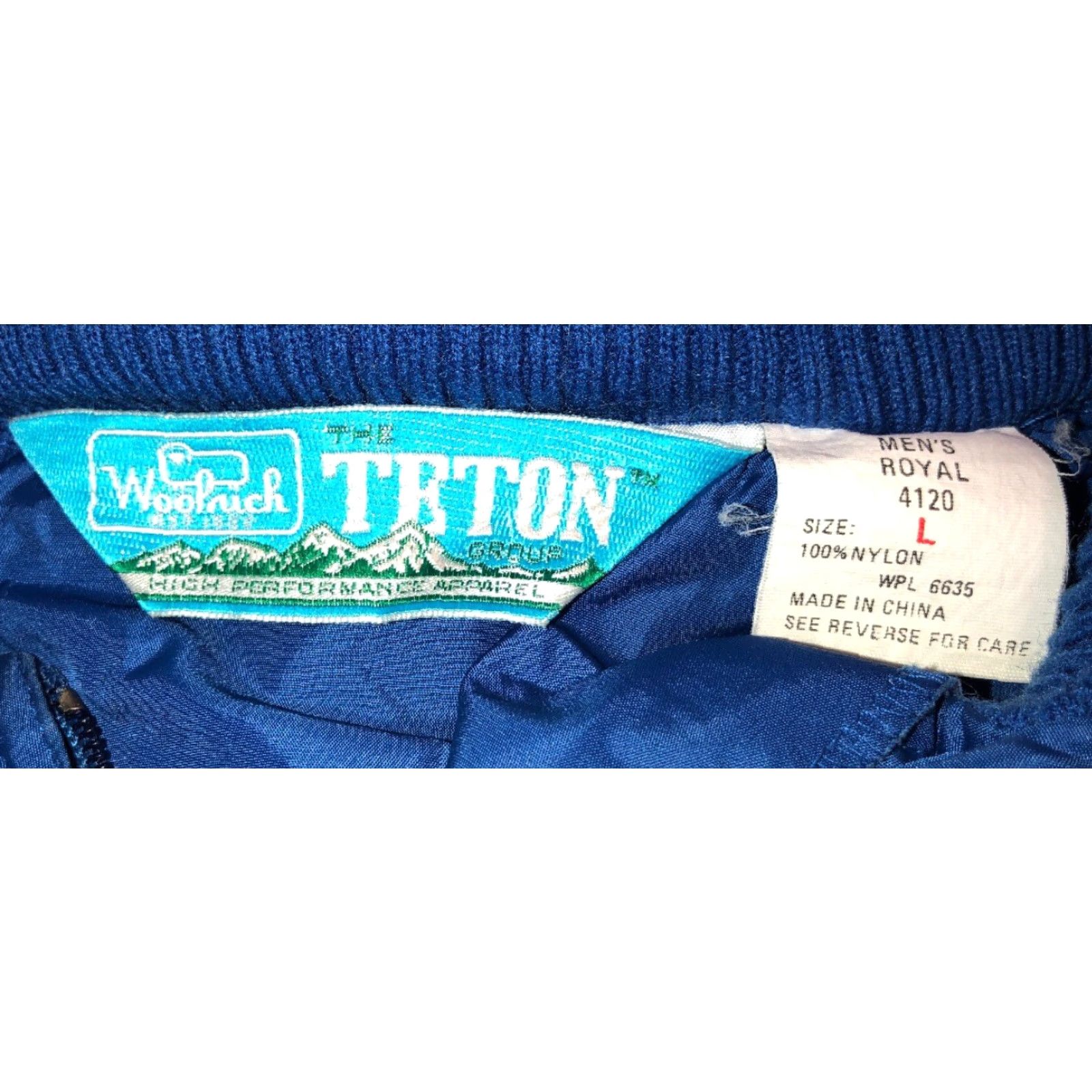 Vintage VINTAGE Woolrich Jacket Windbreaker The Teton Full Zip Hooded Nylon Blue L Men 90s Size US L / EU 52-54 / 3 - 6 Thumbnail