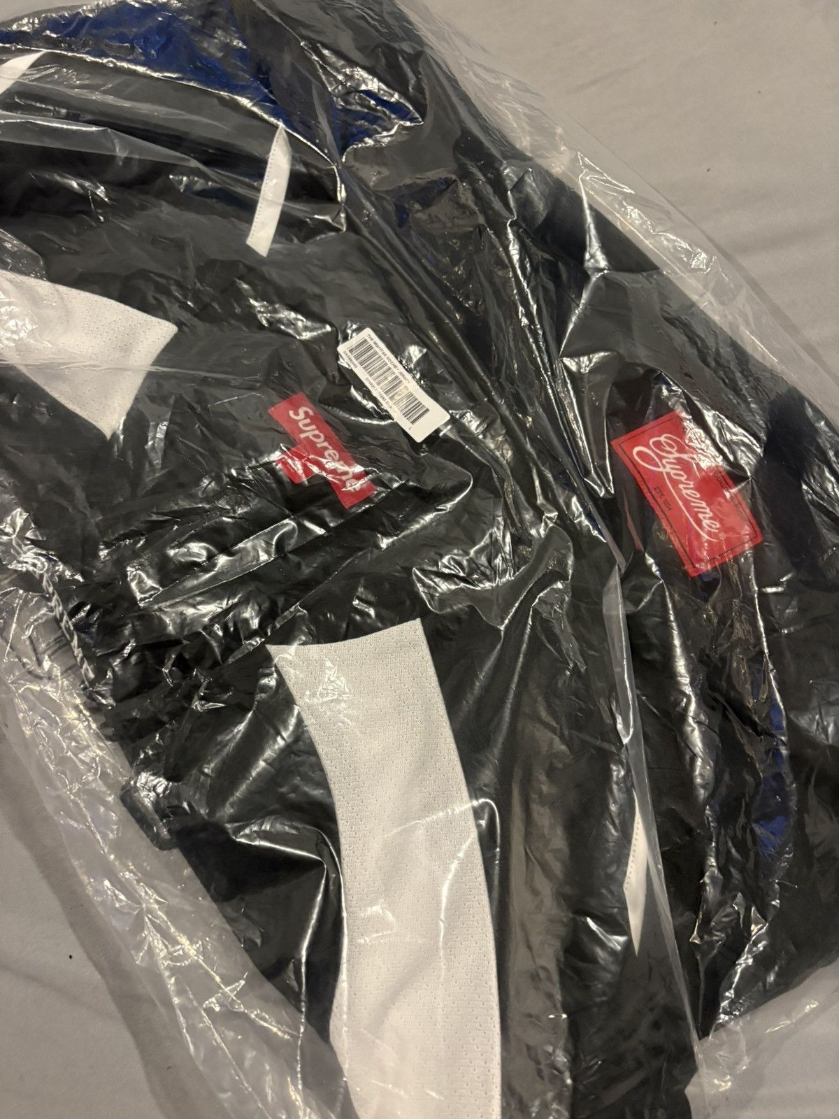 Misfits × Supreme Supreme x The Misfits Hockey Jersey Size US L / EU 52-54 / 3 - 5 Thumbnail