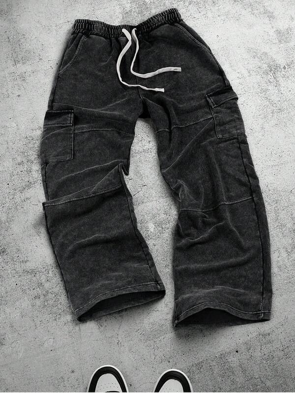 Japanese Brand Black Washed Cargo Sweatpants Size US 38 / EU 54 - 2 Thumbnail