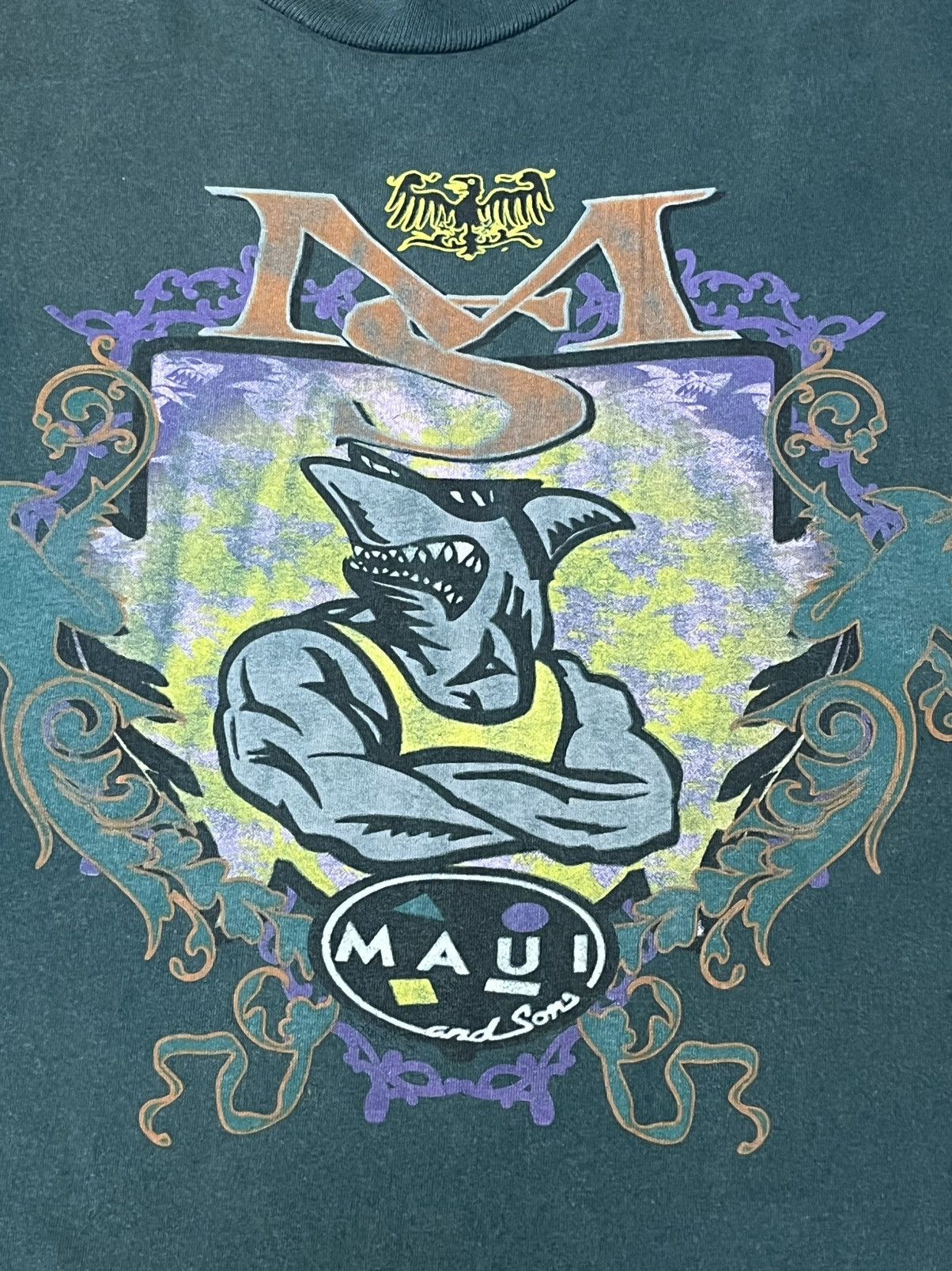 Maui and Sons Vintage 90s MAUI AND SONS shark faded tee shirt Size US M / EU 48-50 / 2 - 3 Thumbnail
