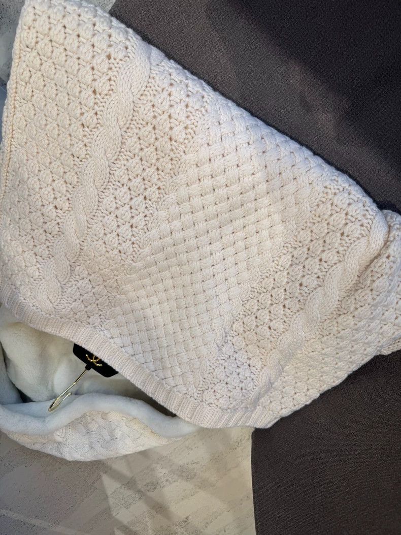 Loro Piana LORO PIANA White cashmere knit cap coat Size S / US 4 / IT 40 - 4 Thumbnail