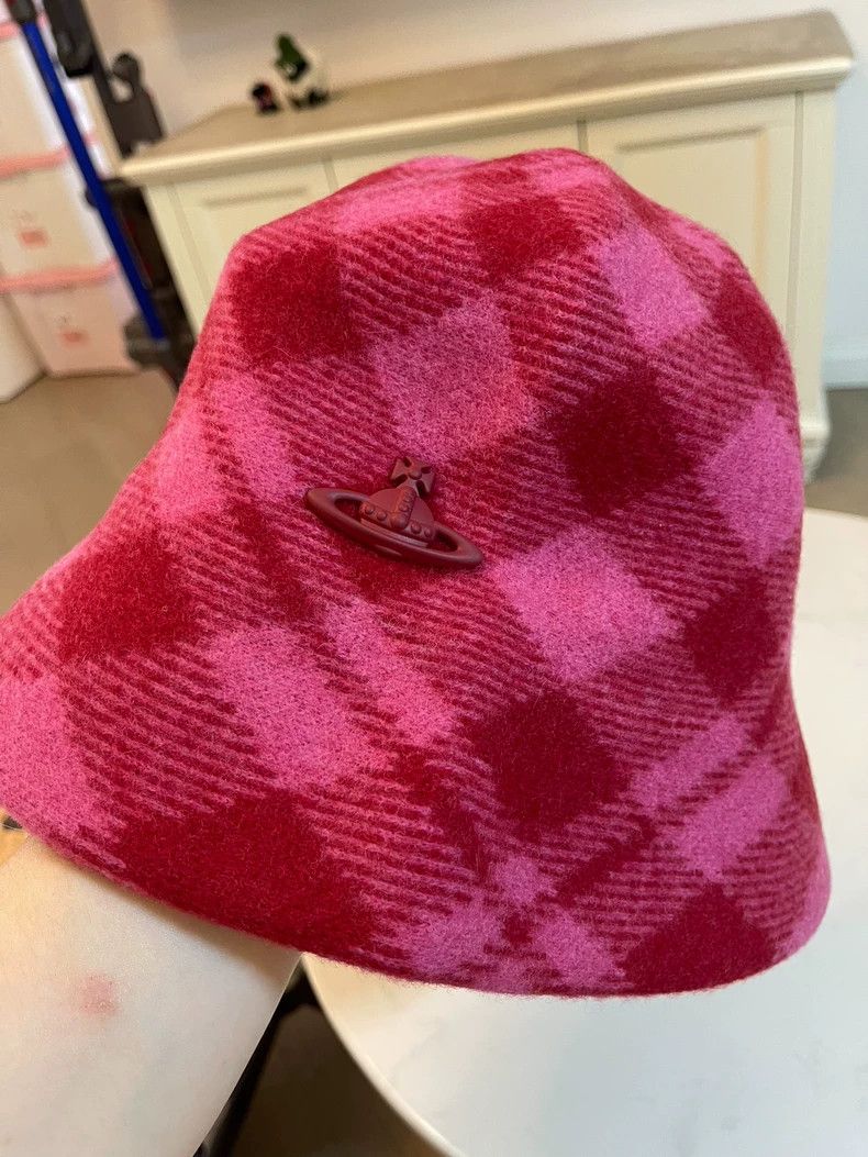 Vivienne Westwood Vivienne Westwood Saturn logo Japan made wool fisherman's Size ONE SIZE - 1 Thumbnail