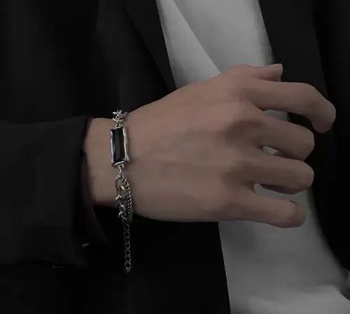 VIBE Retro punk bracelets Size ONE SIZE - 1 Thumbnail