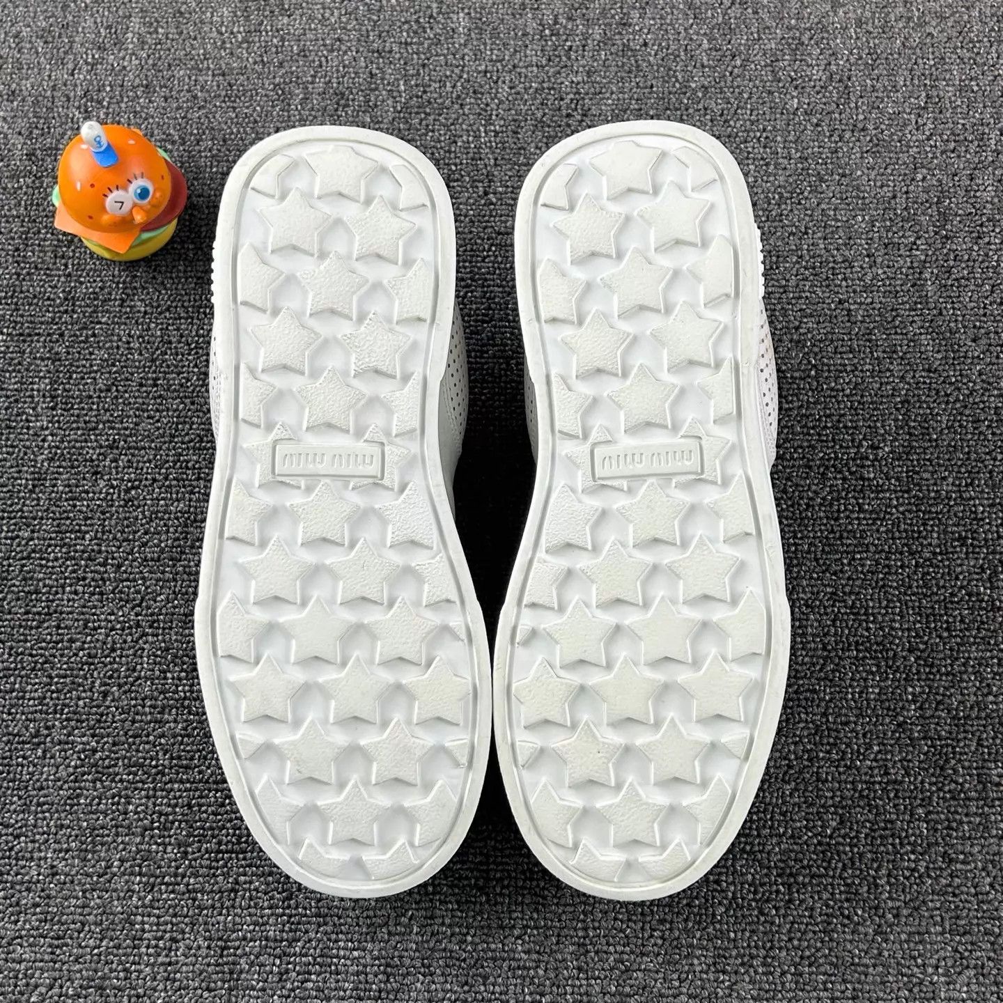 Miu Miu MIU MIU White Distressed Sneakers Women's 37 Size US 6.5 / IT 36.5 - 6 Thumbnail