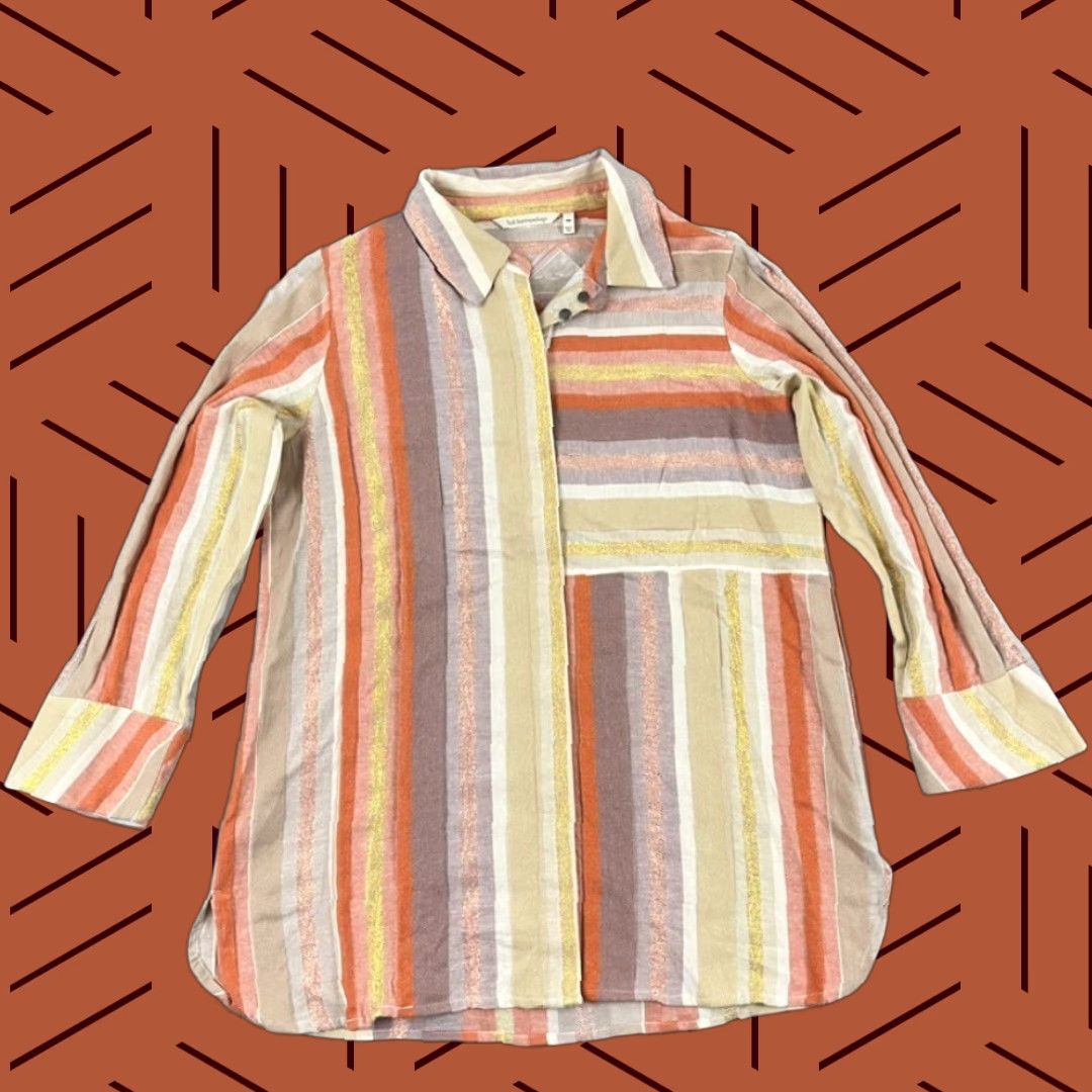 Soft Surroundings Soft Surroundings Shirt Womens PM Petite Medium Maddalena Metallic Button Down Size M / US 6-8 / IT 42-44 - 1 Thumbnail