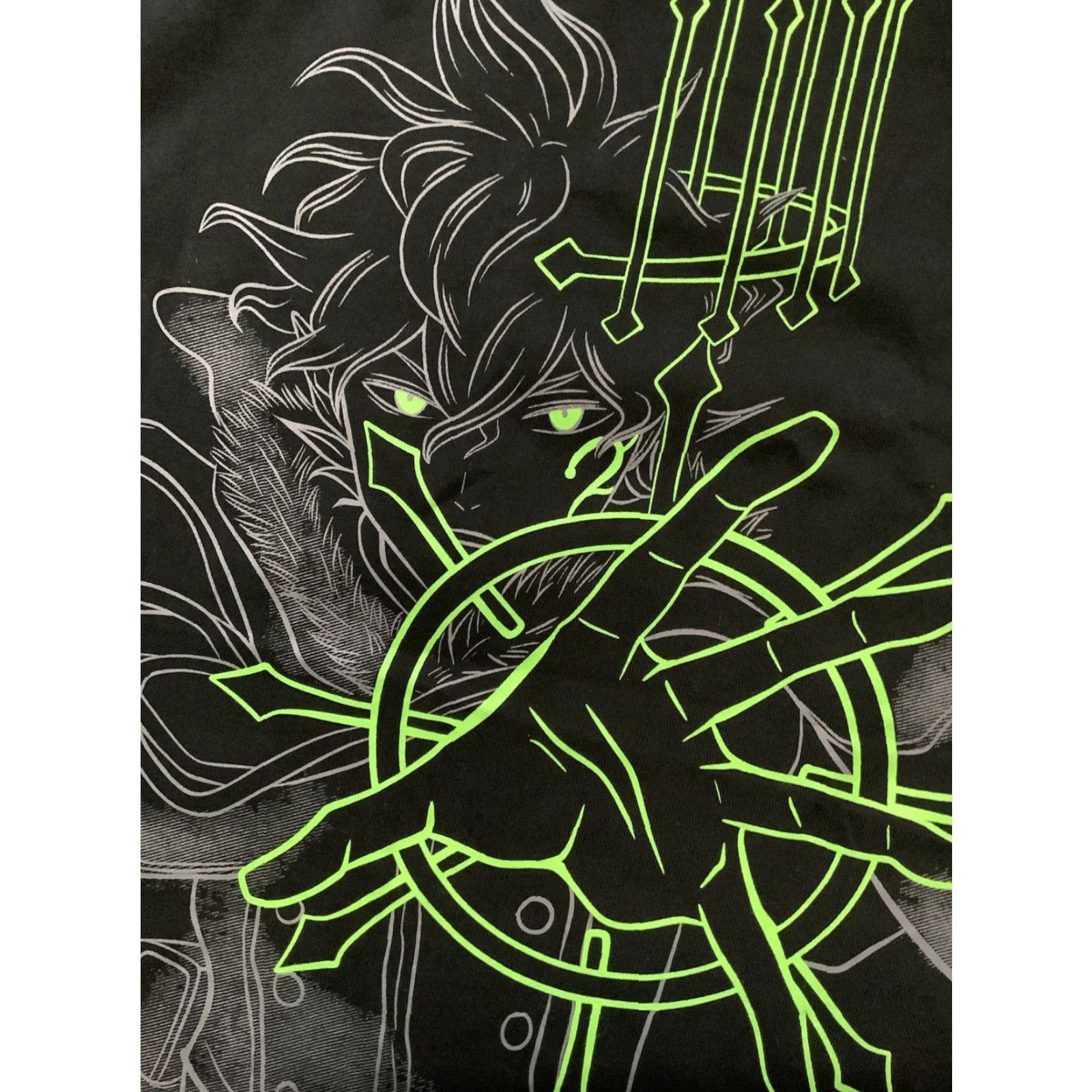 Vintage Dingras BlackClover Anime Manga Big Graphic Heavyweight Black T-Shirt Sz.M Men's M Black Size US M / EU 48-50 / 2 - 7 Thumbnail
