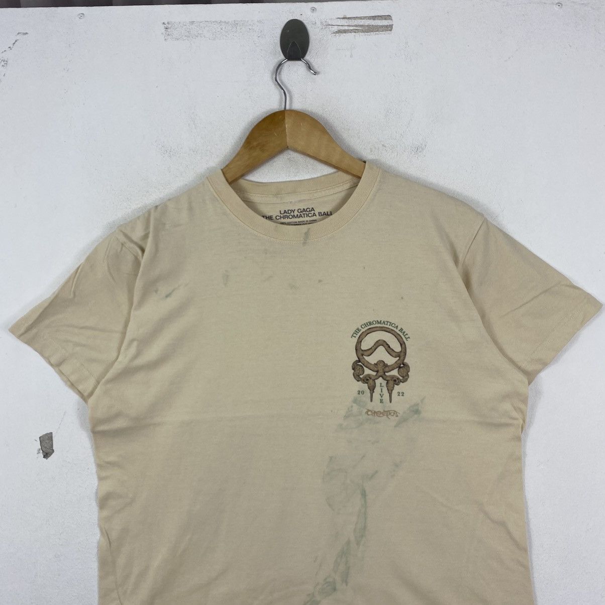 Band Tees Lady Gaga Chromatica Ball 2022 Tour Tee Shirt Medium Size M / US 6-8 / IT 42-44 - 3 Thumbnail