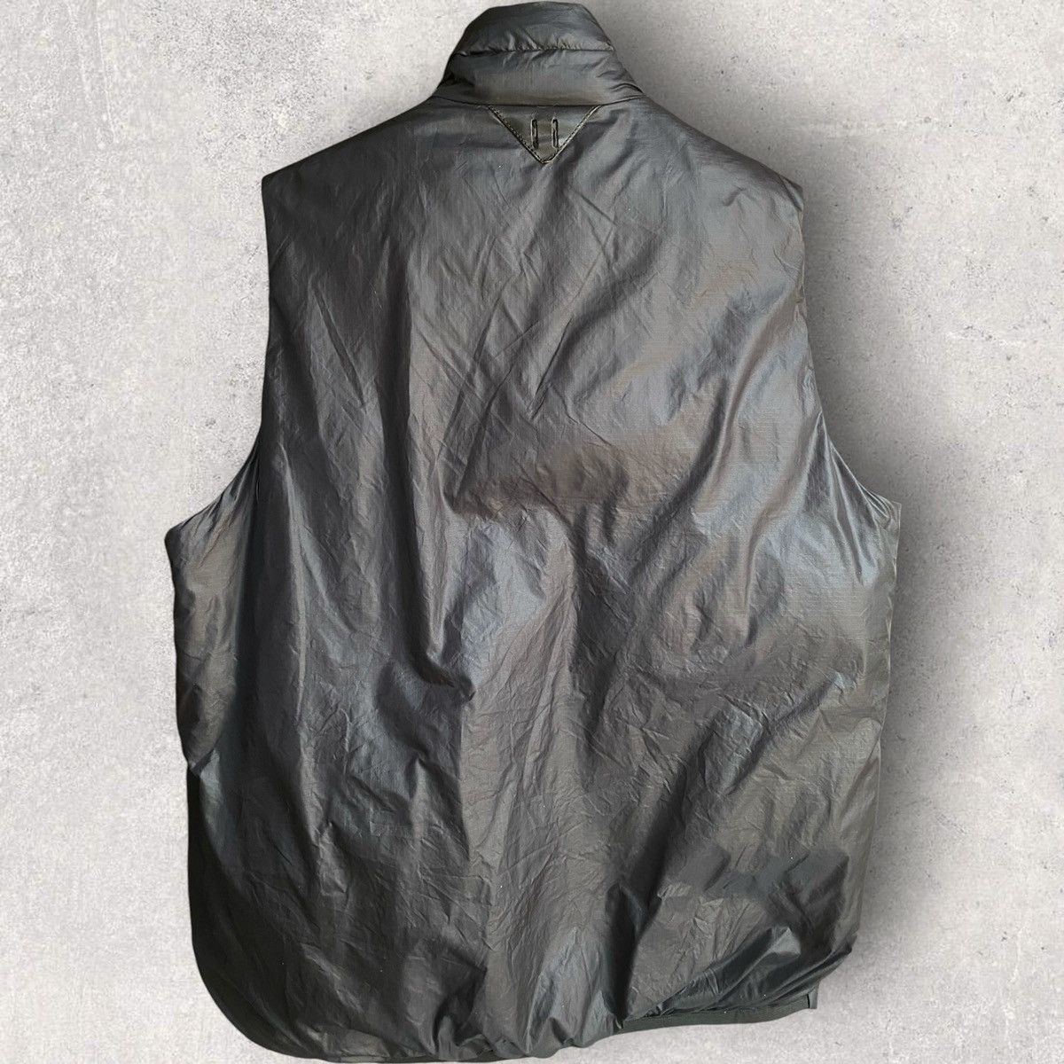 Undercover Fall10-11 “Avakareta Life” Puffer Vest Size US M / EU 48-50 / 2 - 2 Thumbnail