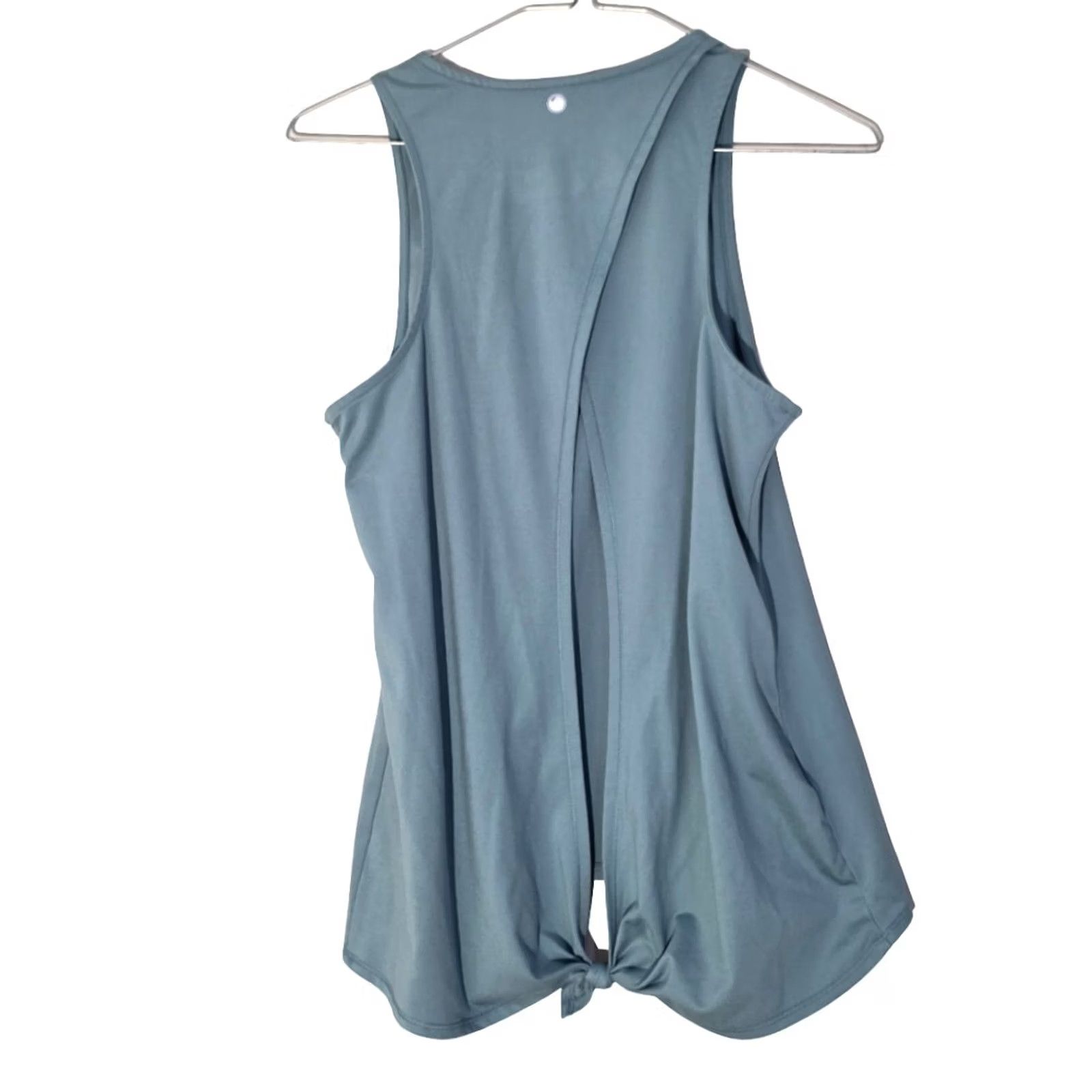 Vintage Yogalicious Workout Tank Top Women's Gray Polyester Crew Neck Open Back Tie Tank XS/S? Size S / US 4 / IT 40 - 2 Thumbnail