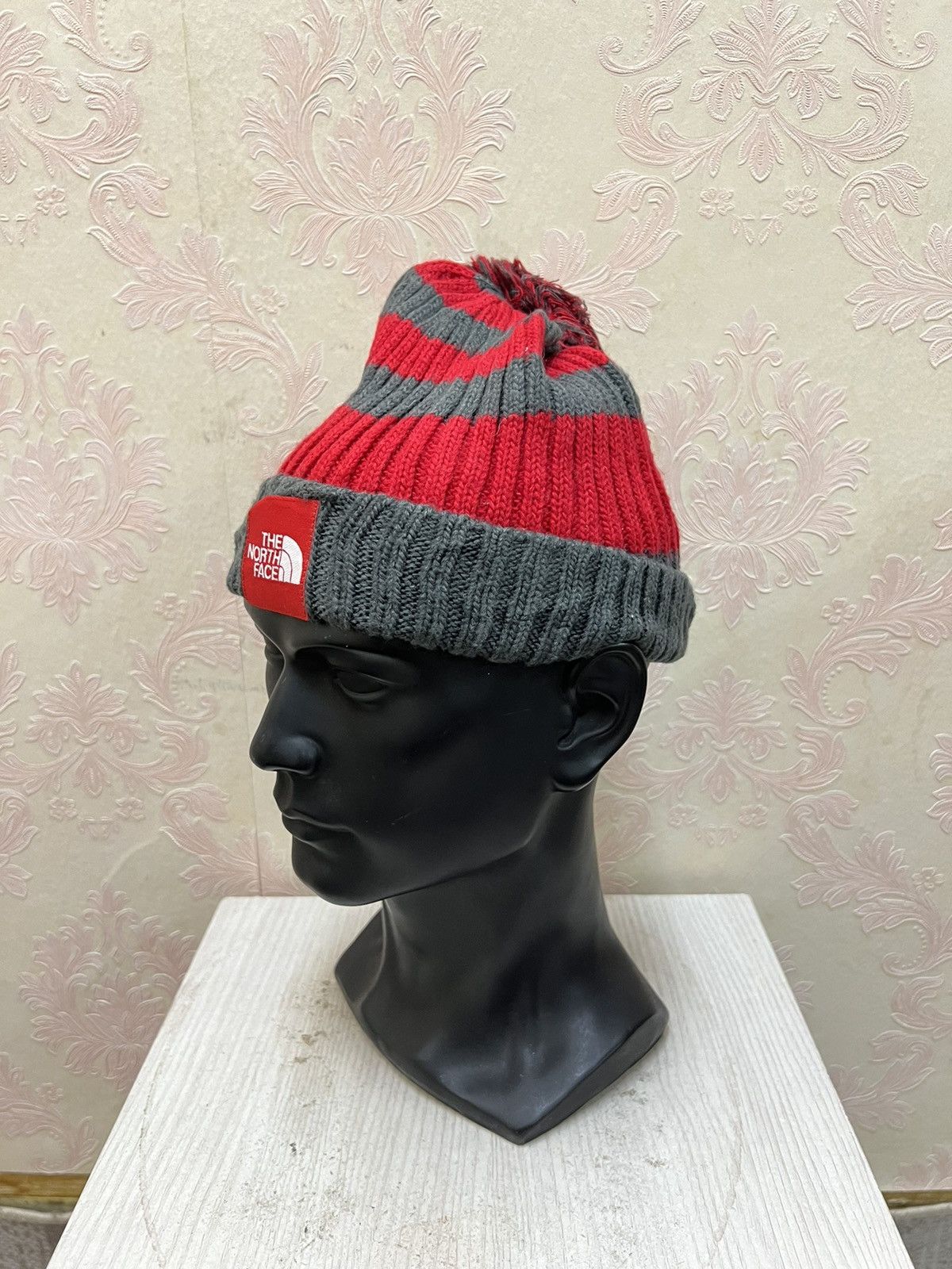 The North Face Vintage The North Face Striped Design Crochet Beanie Hats Size ONE SIZE - 3 Thumbnail
