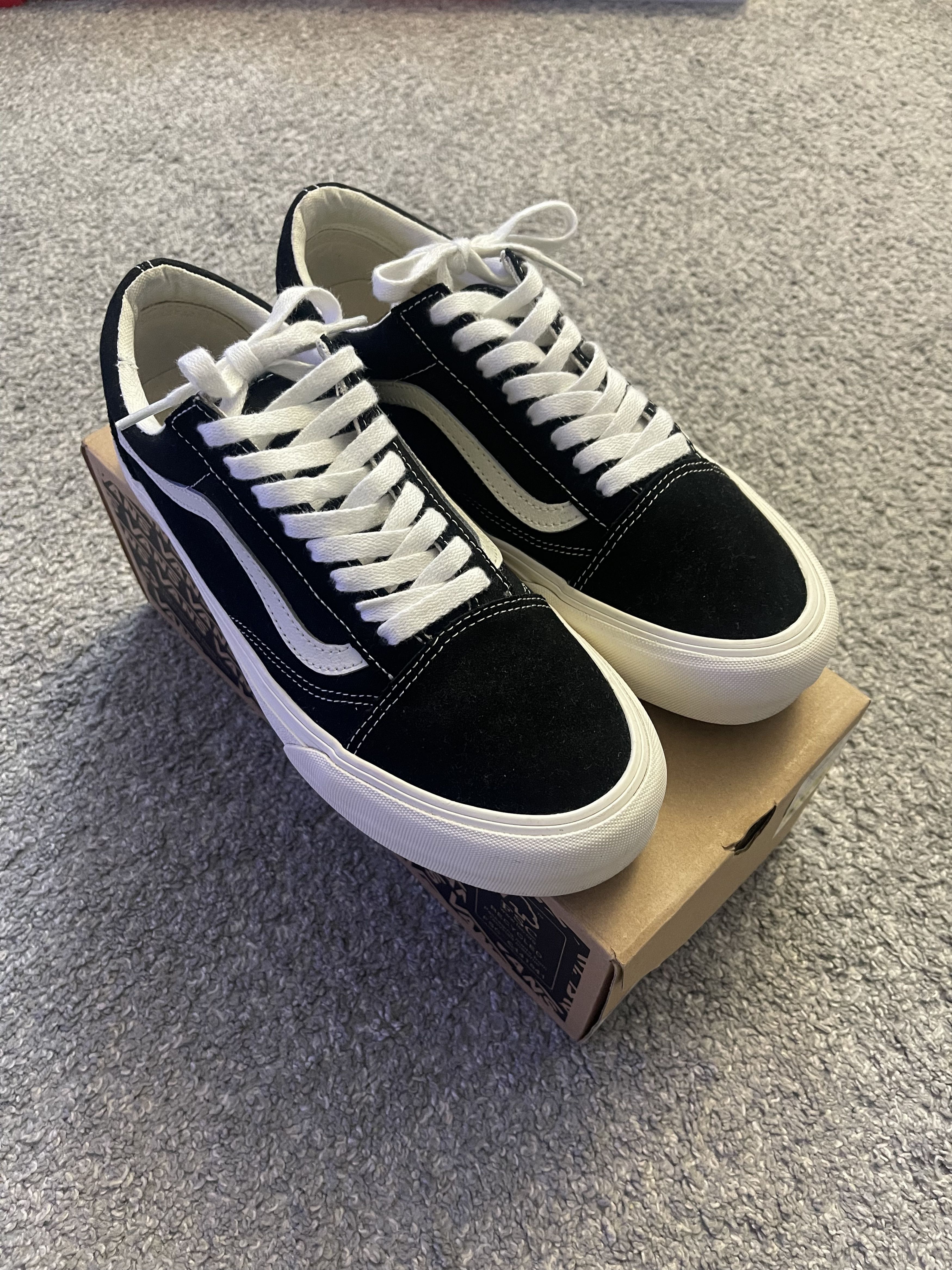 Van Vans Old Skool VR3 - Sz 10 Size US 10 / EU 43 - 2 Thumbnail
