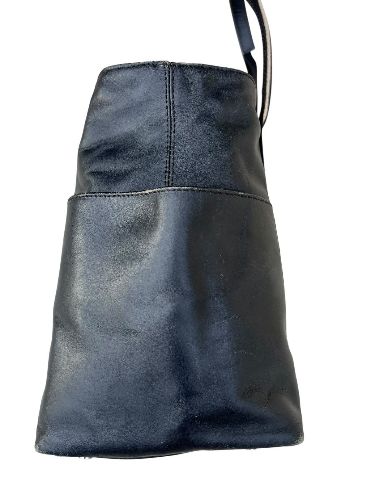 Bally Bally Terrabella Scratches Patina Leather Tote Bag Size ONE SIZE - 11 Thumbnail