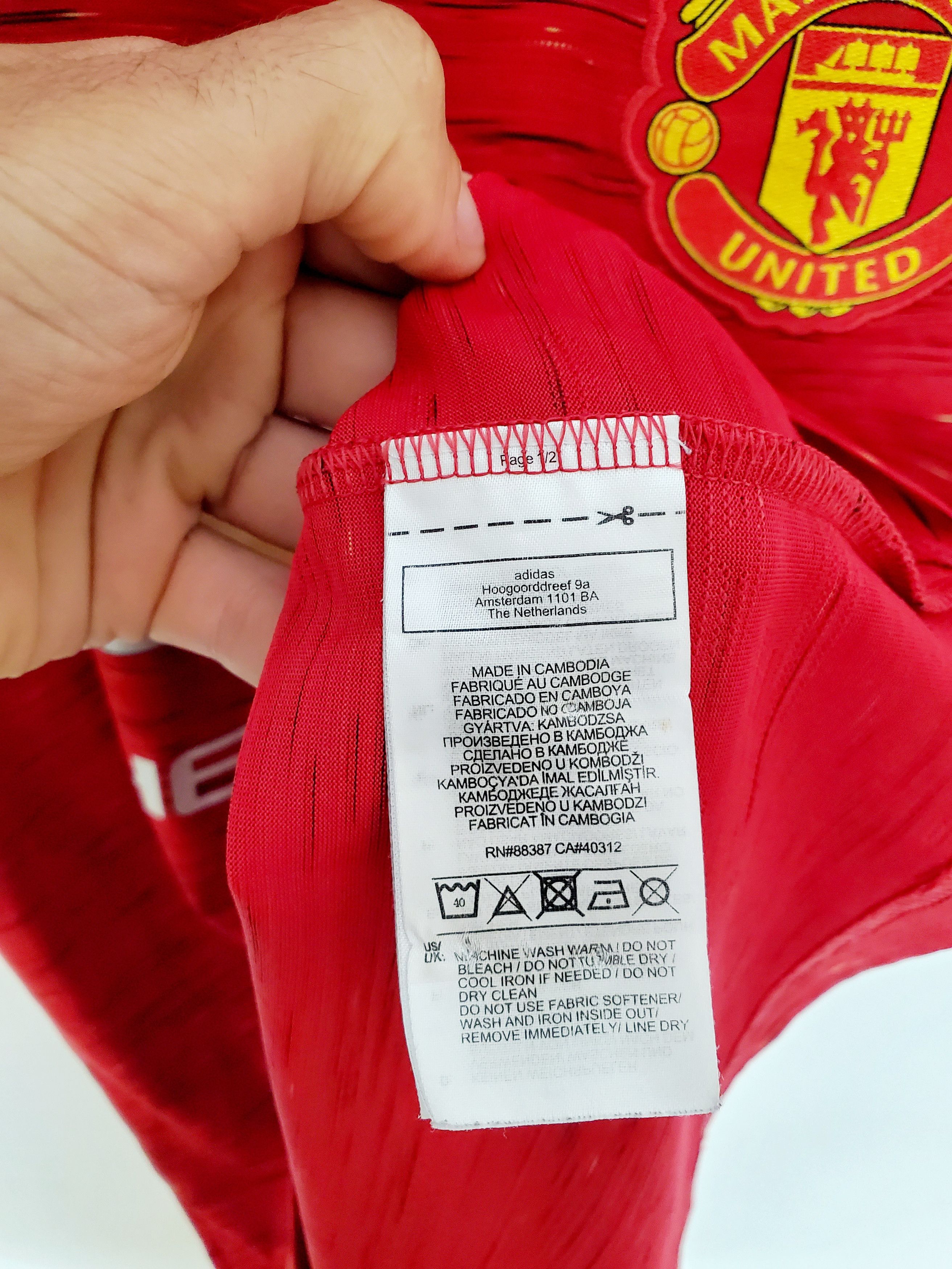 Adidas MANCHESTER UNITED 2020 2021 HOME SHIRT ADIDAS perfect condi Size US M / EU 48-50 / 2 - 5 Thumbnail