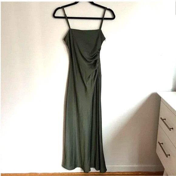 slim fit dress slacks Amy Midi Stretch Slip - Forest main image 0
