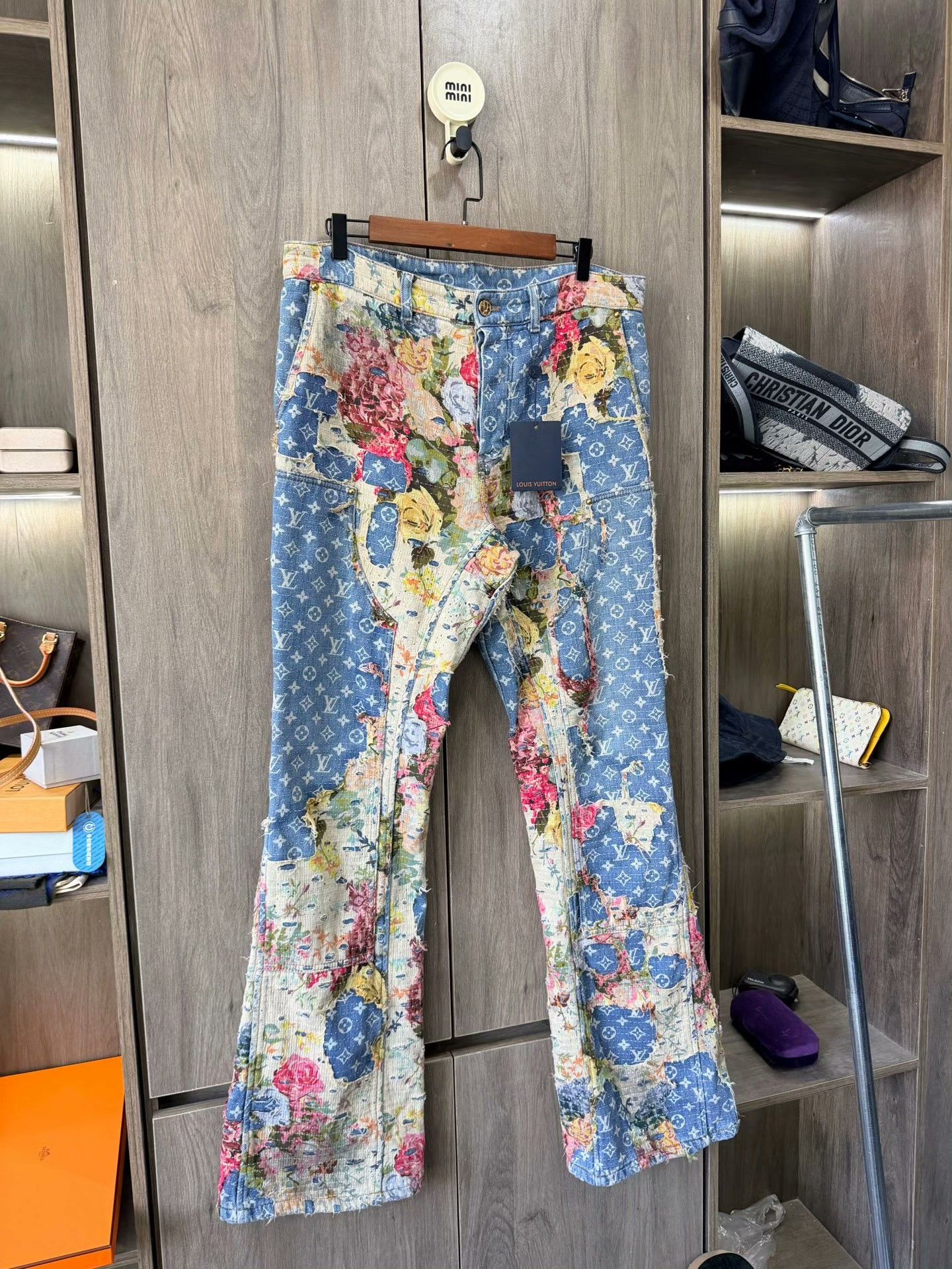 Louis Vuitton Louis Vuitton Monogram Floral Patchwork Jeans Size US 34 / EU 50 - 1 Thumbnail