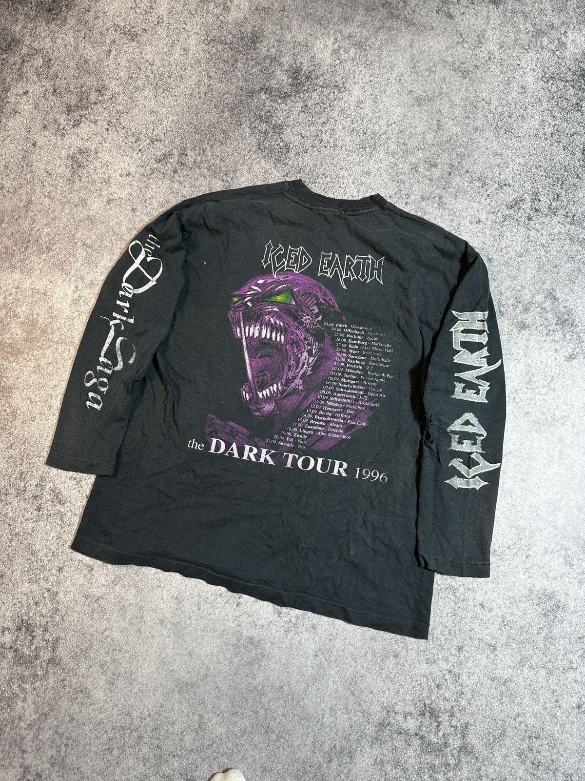 Band Tees × Vintage Vintage Iced Earth The Dark Saga 1996 Long Sleeve Very Rare Size US XL / EU 56 / 4 - 8 Thumbnail