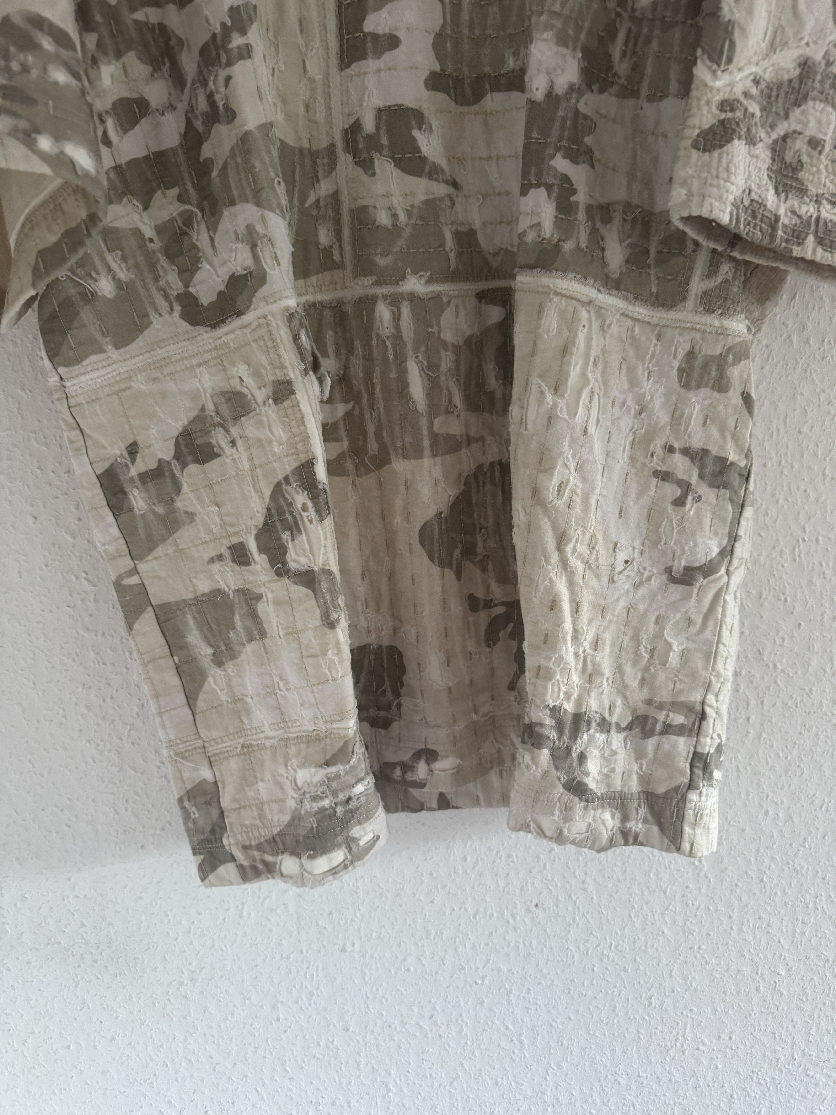 Givenchy Givenchy Oversized Distressed Cotton Jersey/Linen T-Shirt Size US XXL / EU 58 / 5 - 4 Thumbnail