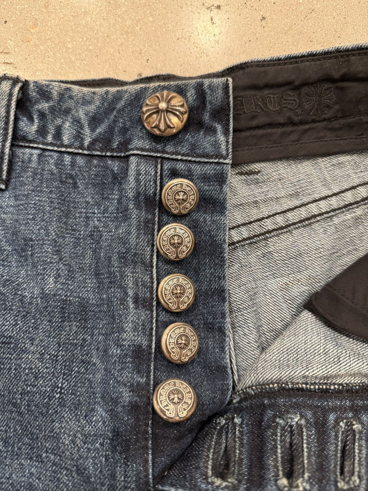 Chrome Hearts Chrome Hearts Cross Patch Jean Mini Skirt Size 28" / US 6 / IT 42 - 5 Thumbnail