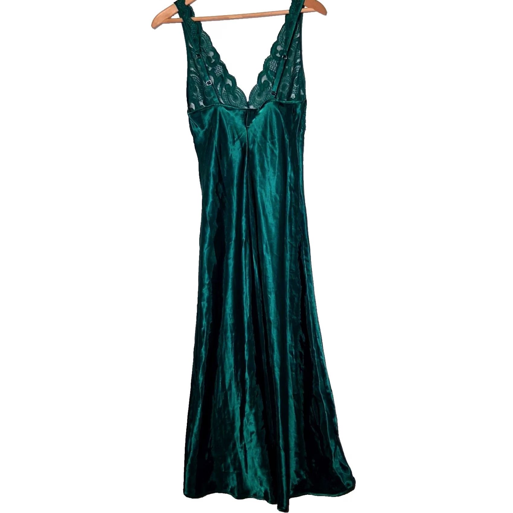 Victoria's Secret VINTAGE Victoria's Secret Nightgown Shirt Women Green 1990s Satin Lace Intimate XS S Size ONE SIZE - 3 Thumbnail