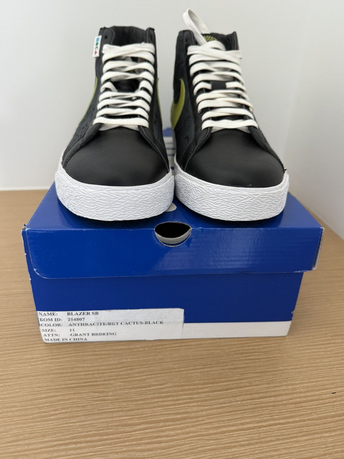 Nike MOCA X LANCE MOUNTAIN X BLAZER SB 'BRIGHT CACTUS' SAMPLE Size US 11 / EU 44 - 7 Thumbnail
