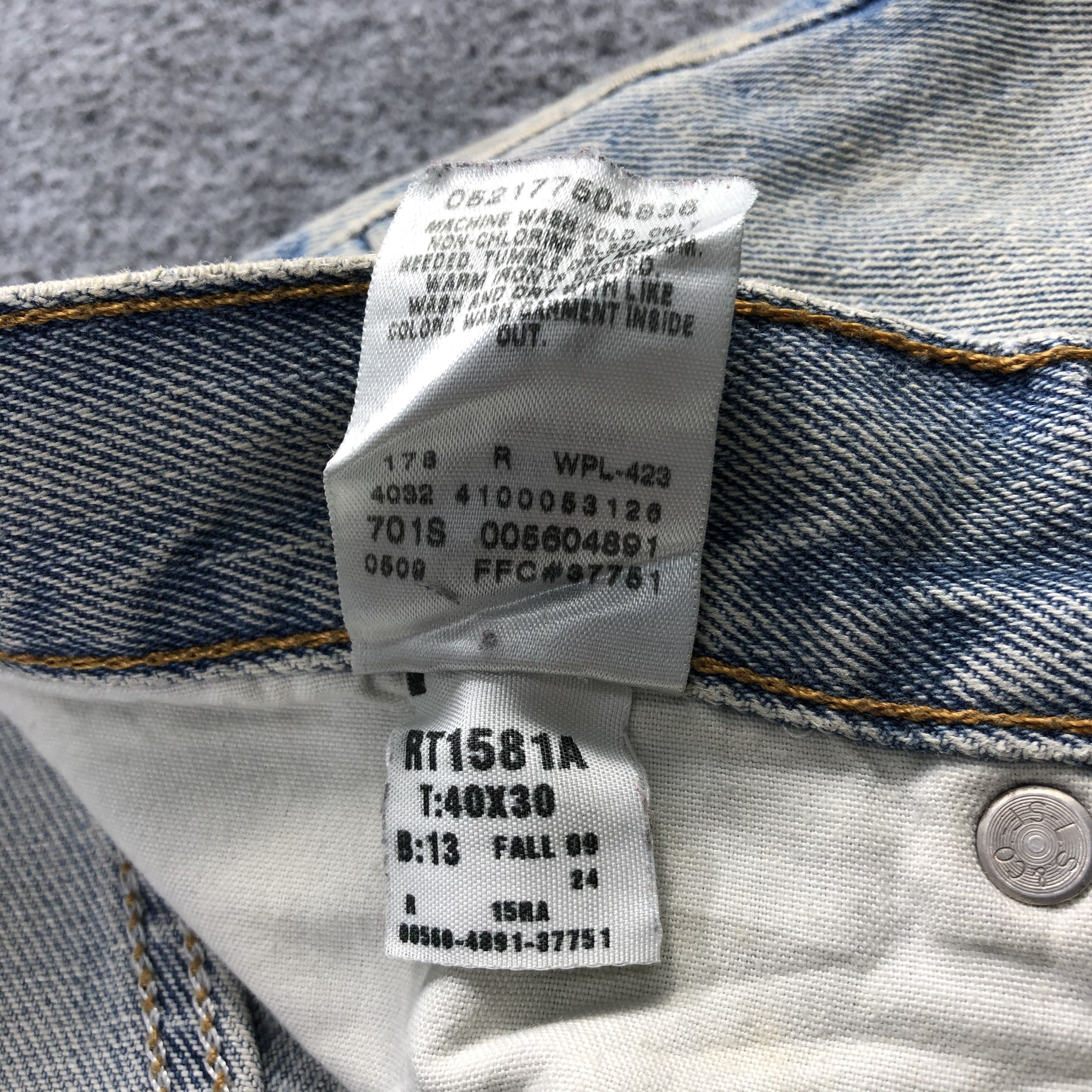 Levi's Vintage Light Wash Levis 560 Jeans-J1686 Size US 41 - 12 Thumbnail