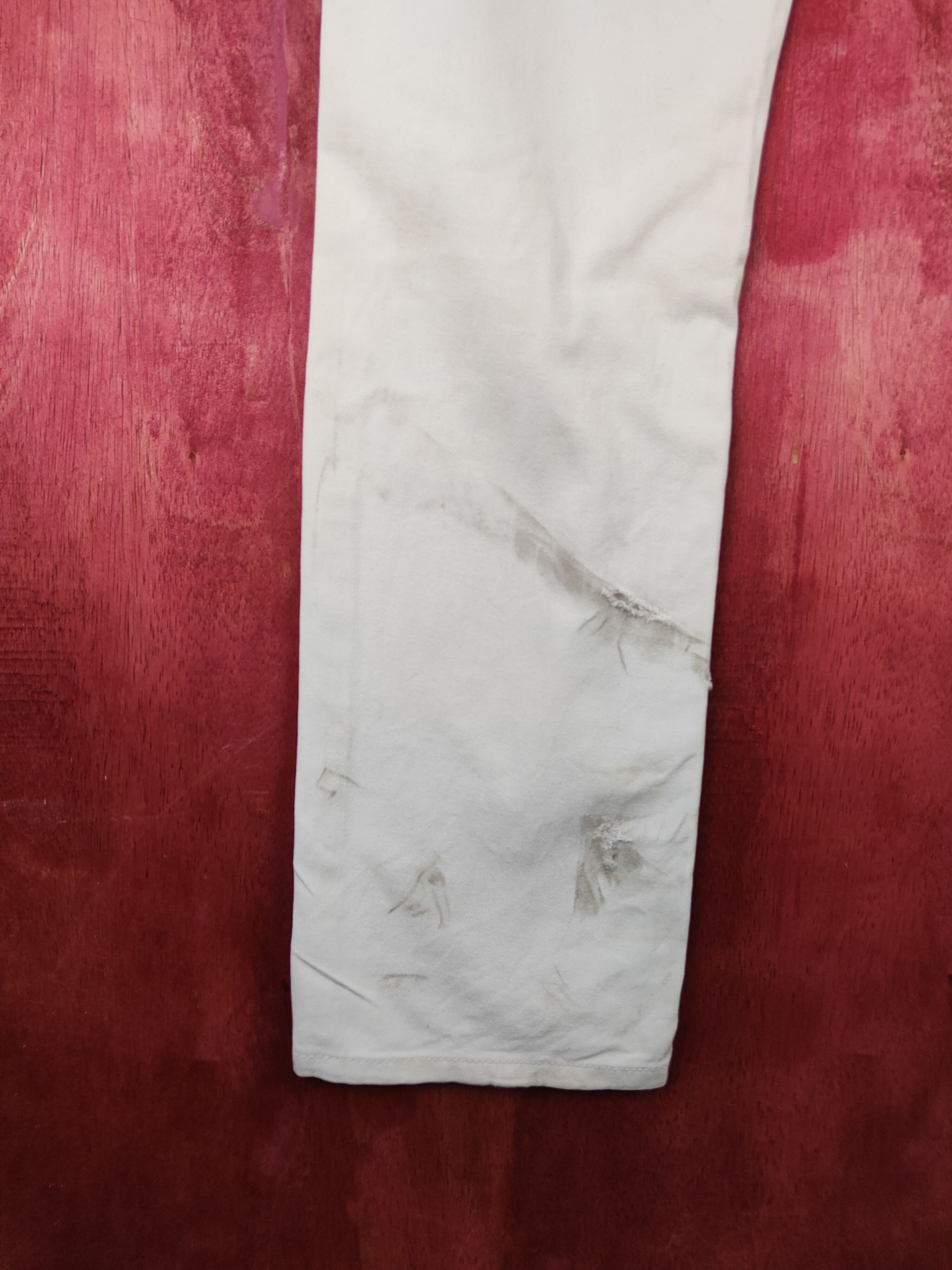 Japanese Brand Cloud 72 White Distressed Ripped Jeans #S2051 Size US 31 - 9 Thumbnail
