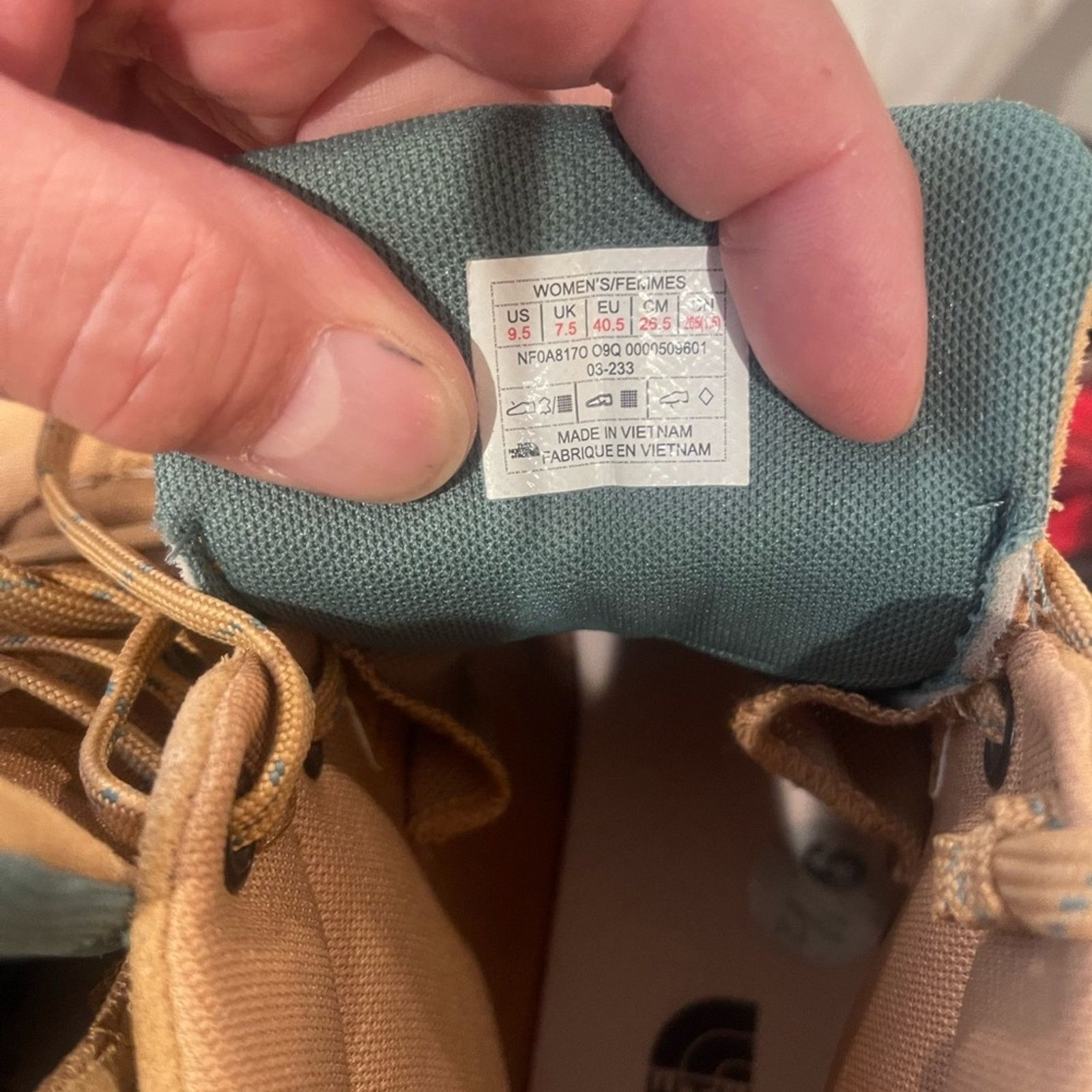 The North Face The North Face Tan Lace Up Boots with High Top Design Size US 9.5 / IT 39.5 - 7 Thumbnail