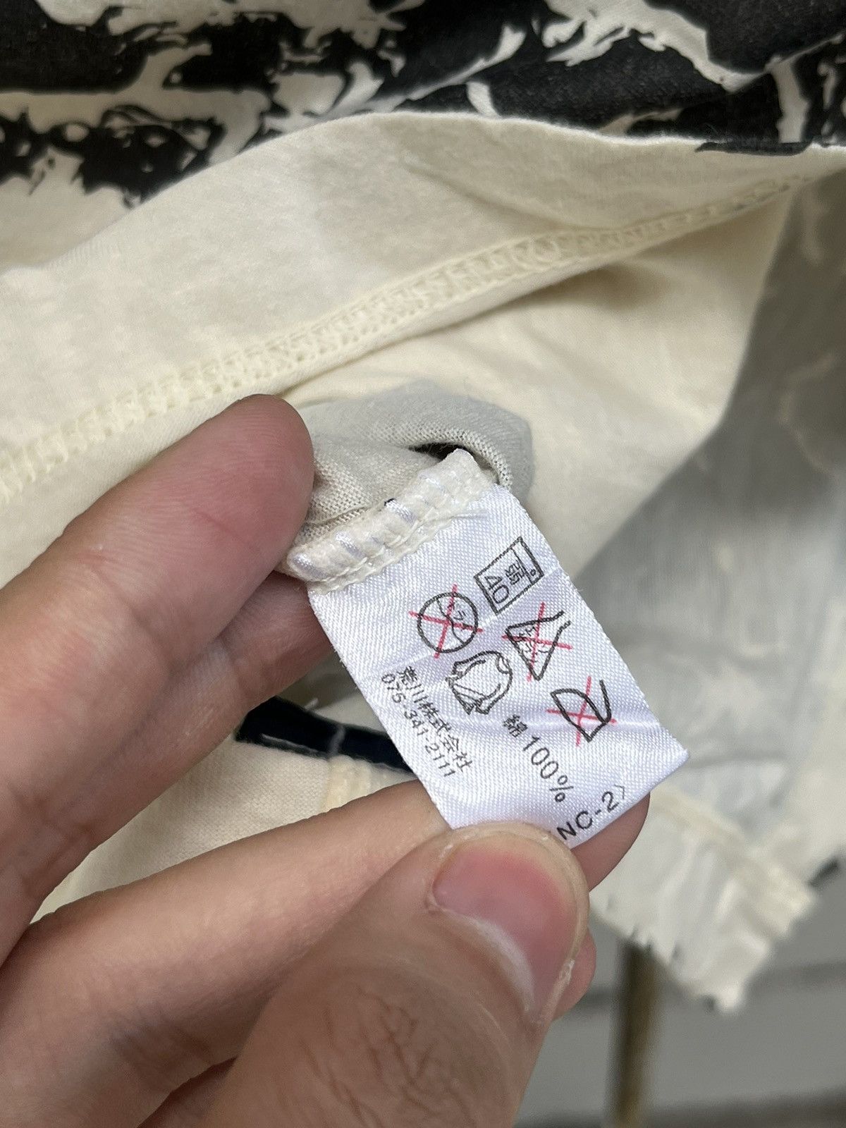 Alexander McQueen 1997 ALEXANDER MCQUEEN " TIRE PRINT" TANK TOP Size US M / EU 48-50 / 2 - 5 Thumbnail