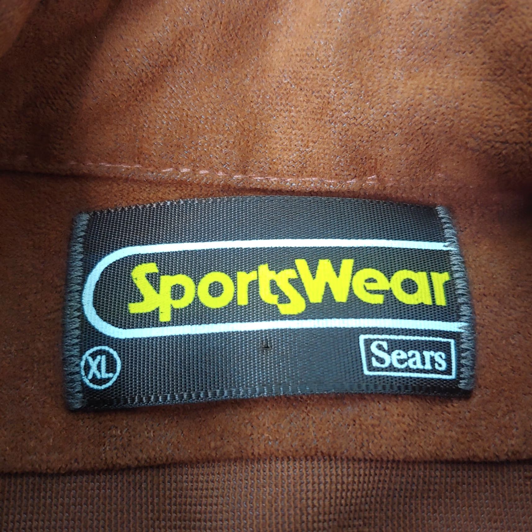 Sears VINTAGE Sears Sportswear Shirt XL Brown Velour Button-Down 70s Disco Grandpa Men’s Shirts Size US XL / EU 56 / 4 - 3 Thumbnail