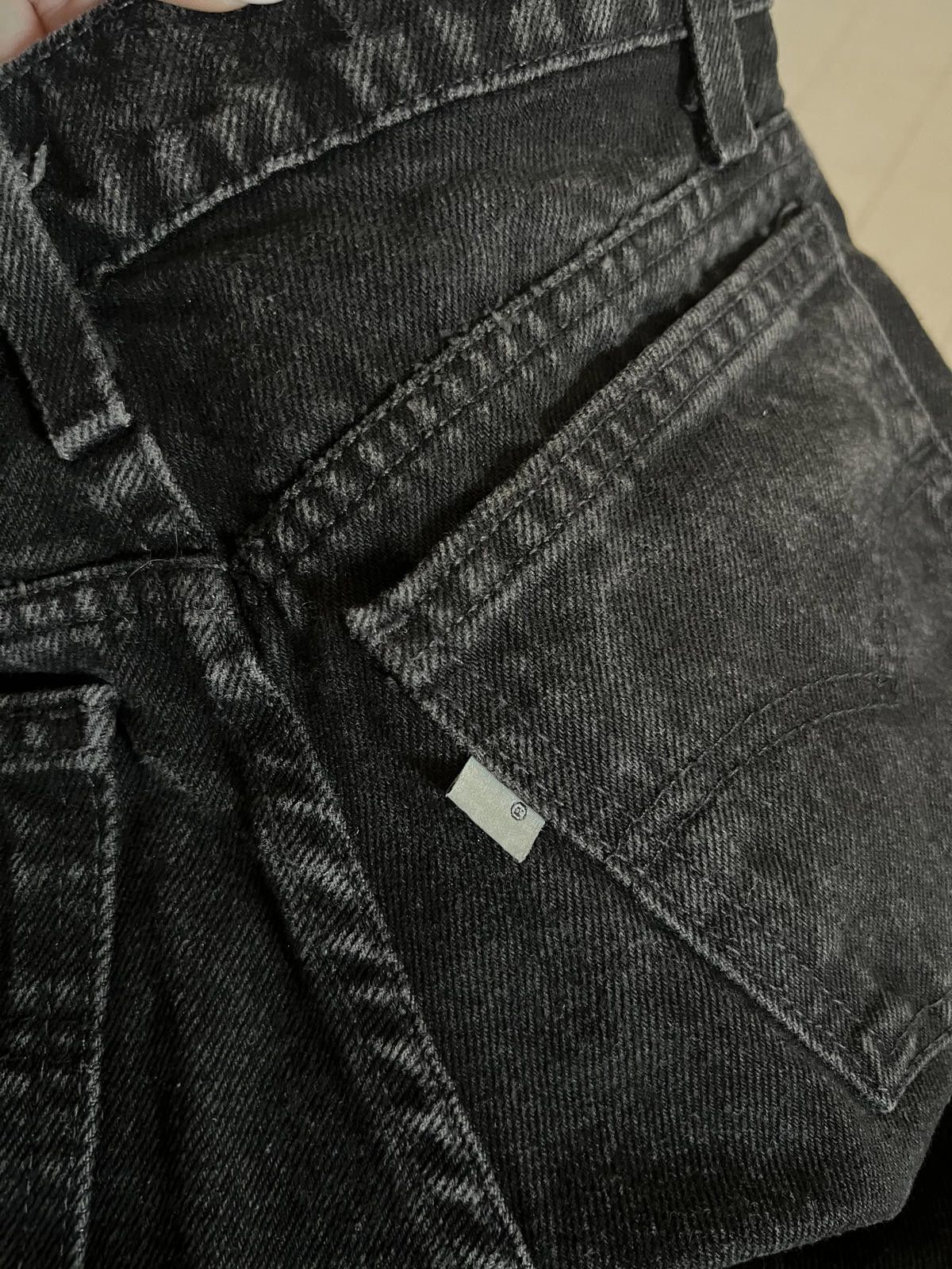 Levi's Vintage 1992 Levi’s Black Women's Straight Leg Jeans Size 25" / US 0 / IT 36 - 6 Thumbnail