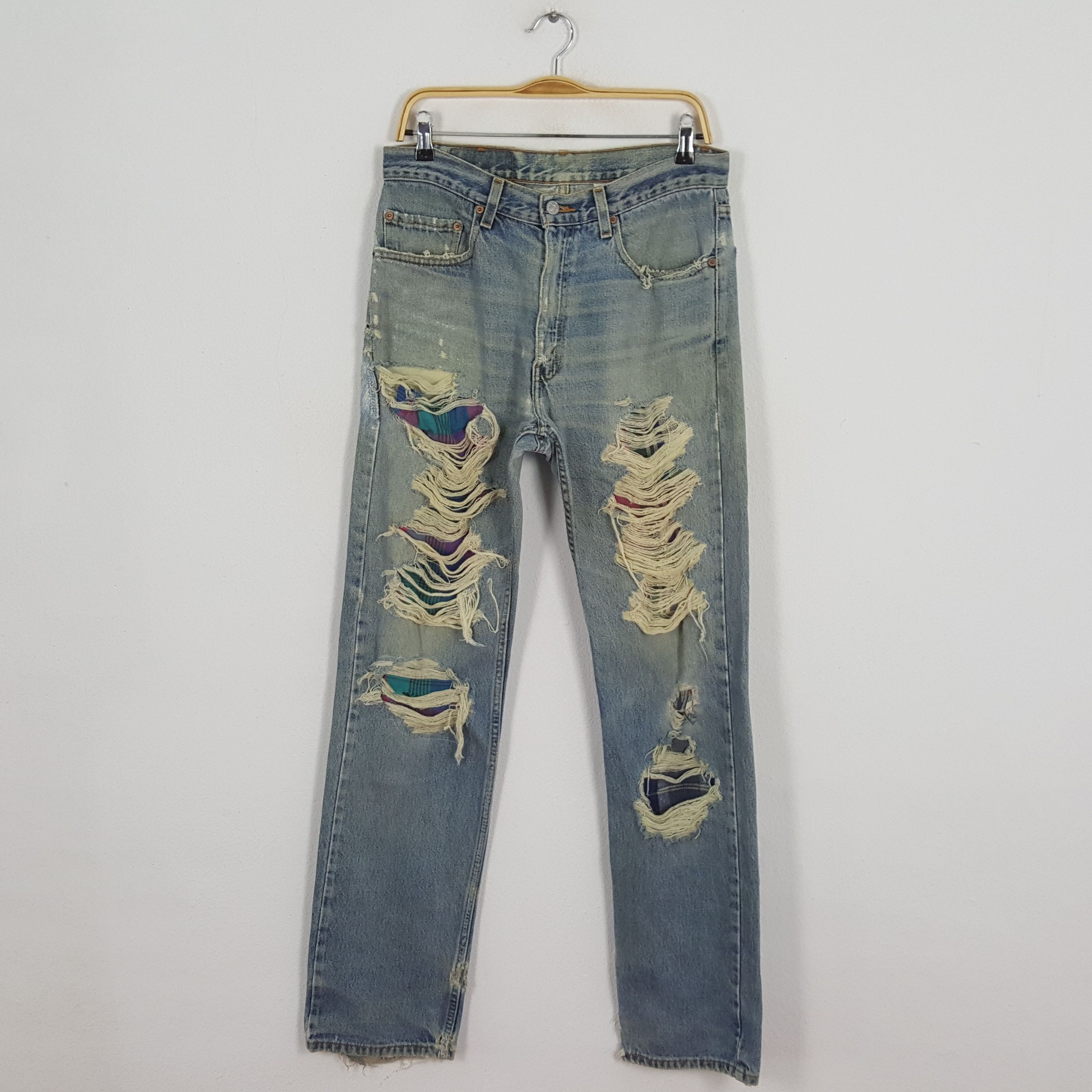Levi's × Levi's Vintage Clothing × Vintage Vintage LEVI'S Kurt Cobain Distressed Style Jeans Size US 32 / EU 48 - 1 Thumbnail