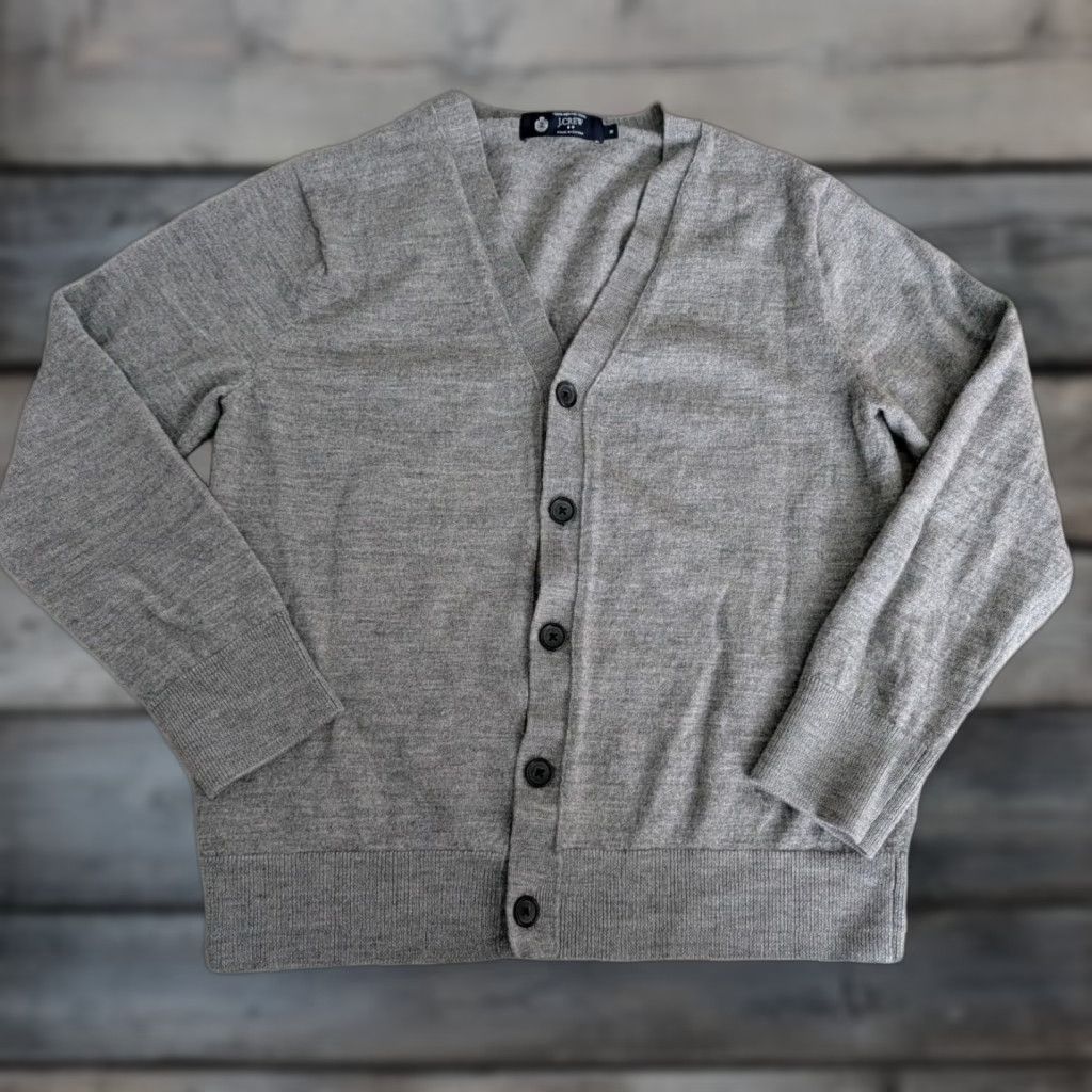 J.Crew J.CREW Cardigan Sweater Merino Wool Heritage Gray Medium Women Knit V-Neck Button Pockets All Seasons Lightweight Casual Formal 100% Merino Wool Size M / US 6-8 / IT 42-44 - 1 Thumbnail