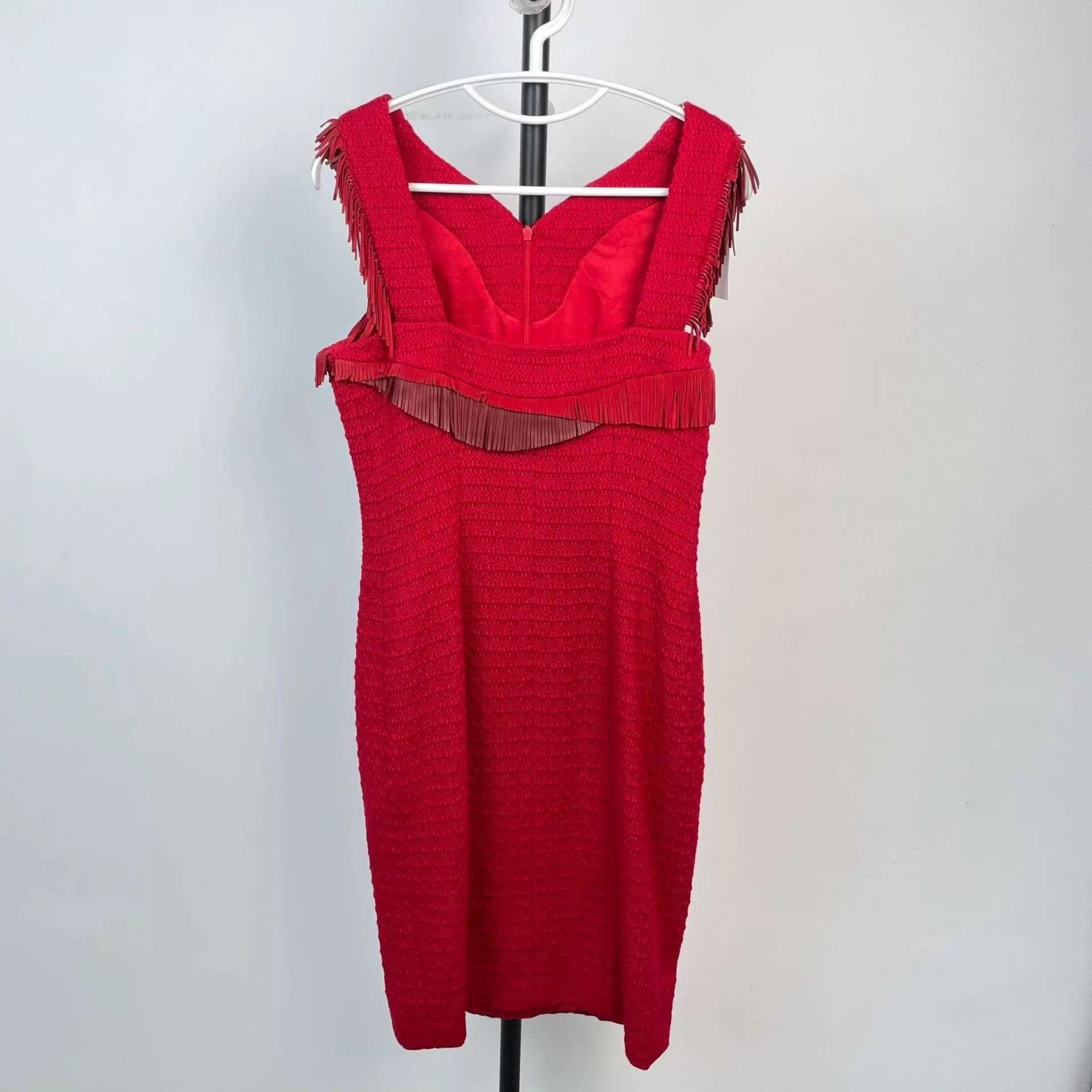 Chanel Chanel Red Dress 38 Size S / US 4 / IT 40 - 2 Thumbnail