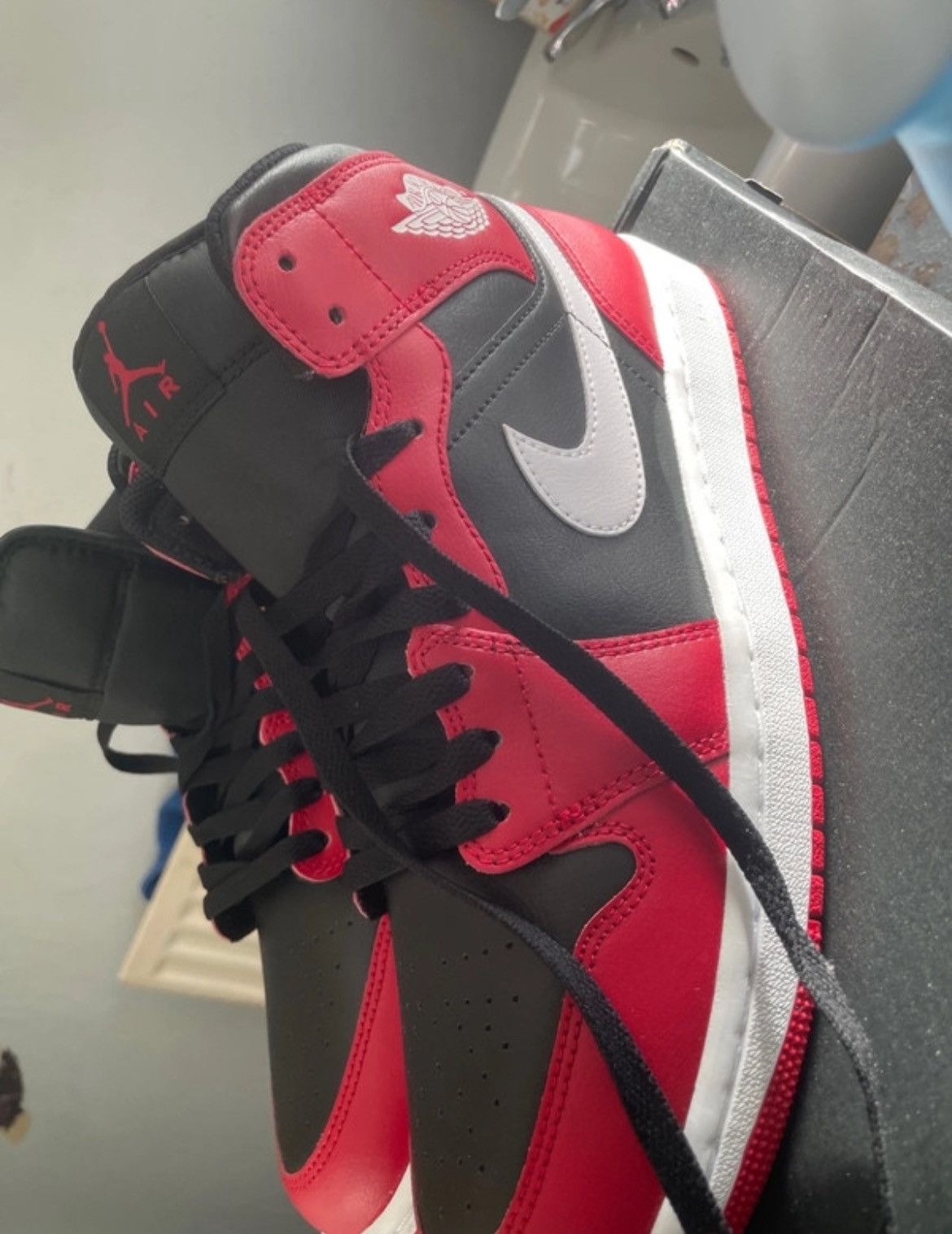 Jordan Brand × Nike *NEW Air Jordan!! 1 (Authentic) Size US 11 / EU 44 - 6 Thumbnail