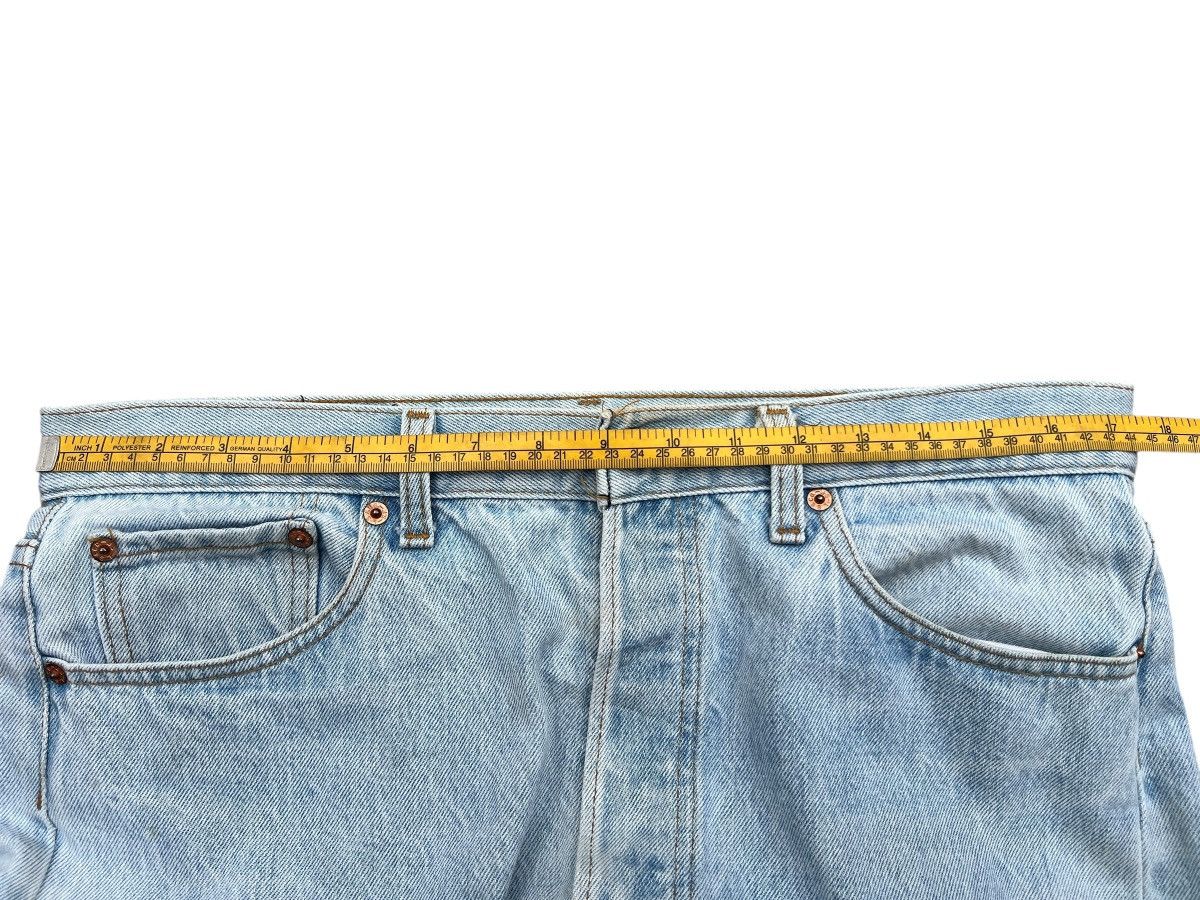 Levi's Vintage 80s Levis 501 Light Wash Denim Jeans 35x31 Size US 35 - 11 Thumbnail