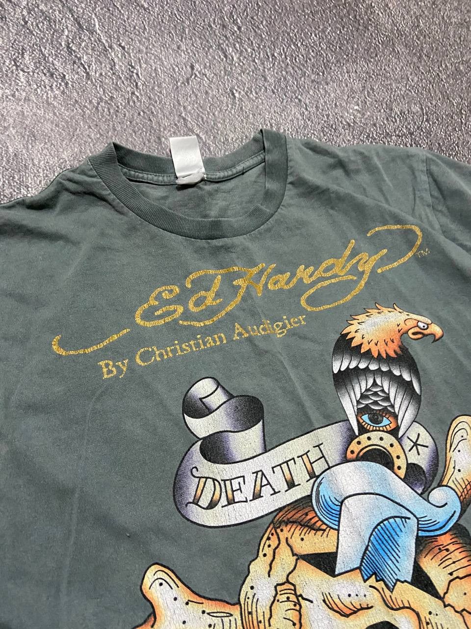 Ed Hardy Vintage Ed Hardy big printdistressed faded t shirt Size US M / EU 48-50 / 2 - 3 Thumbnail