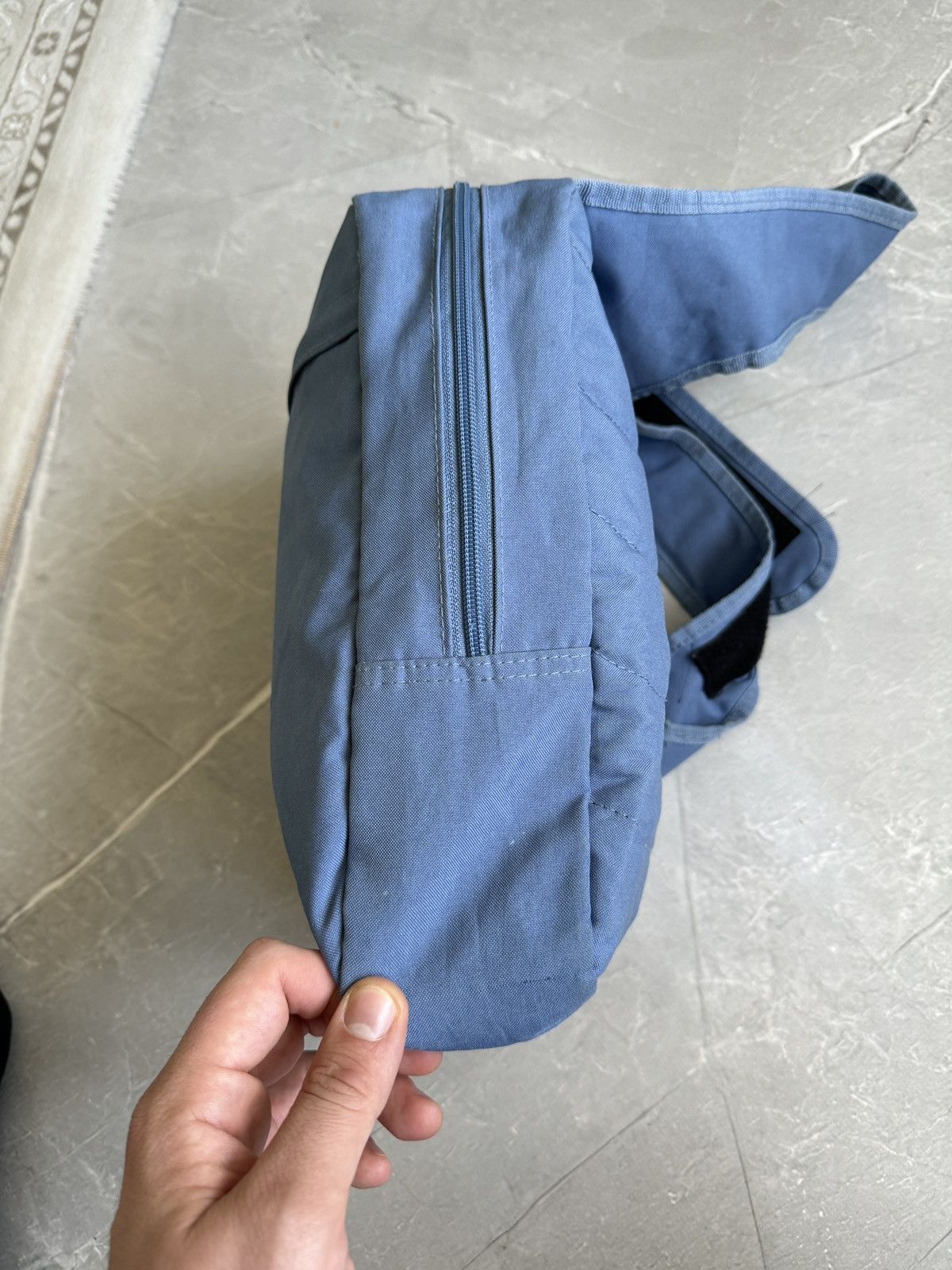 Nike Vintage Nike Sling Bag Swoosh Gorpcore BackPack 90s Y2k Size ONE SIZE - 6 Thumbnail