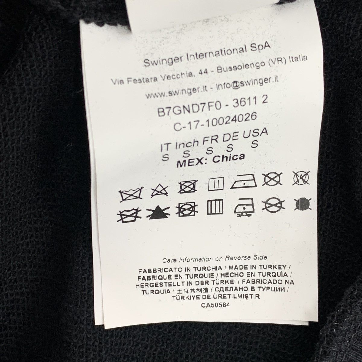 Versace Versace Black Pattern Printed Long Sleeve Sweatshirt K26WX Size US S / EU 44-46 / 1 - 8 Thumbnail