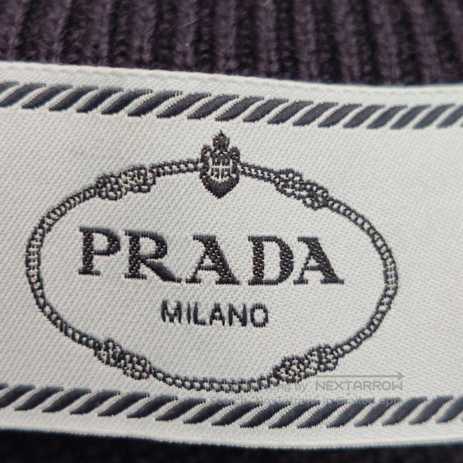 Prada Prada Wool Solid Triangle Logo Long Sleeve Dress . Size M / US 6-8 / IT 42-44 - 5 Thumbnail
