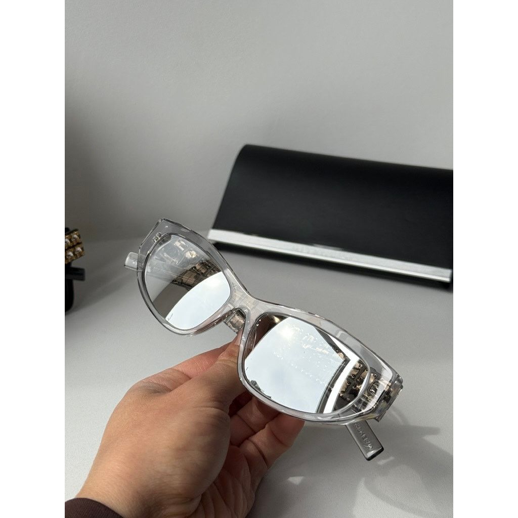 Givenchy NEW Givenchy GV40078U Cat Eye Mirror Crystal Sunglasses $700 Size ONE SIZE - 7 Thumbnail