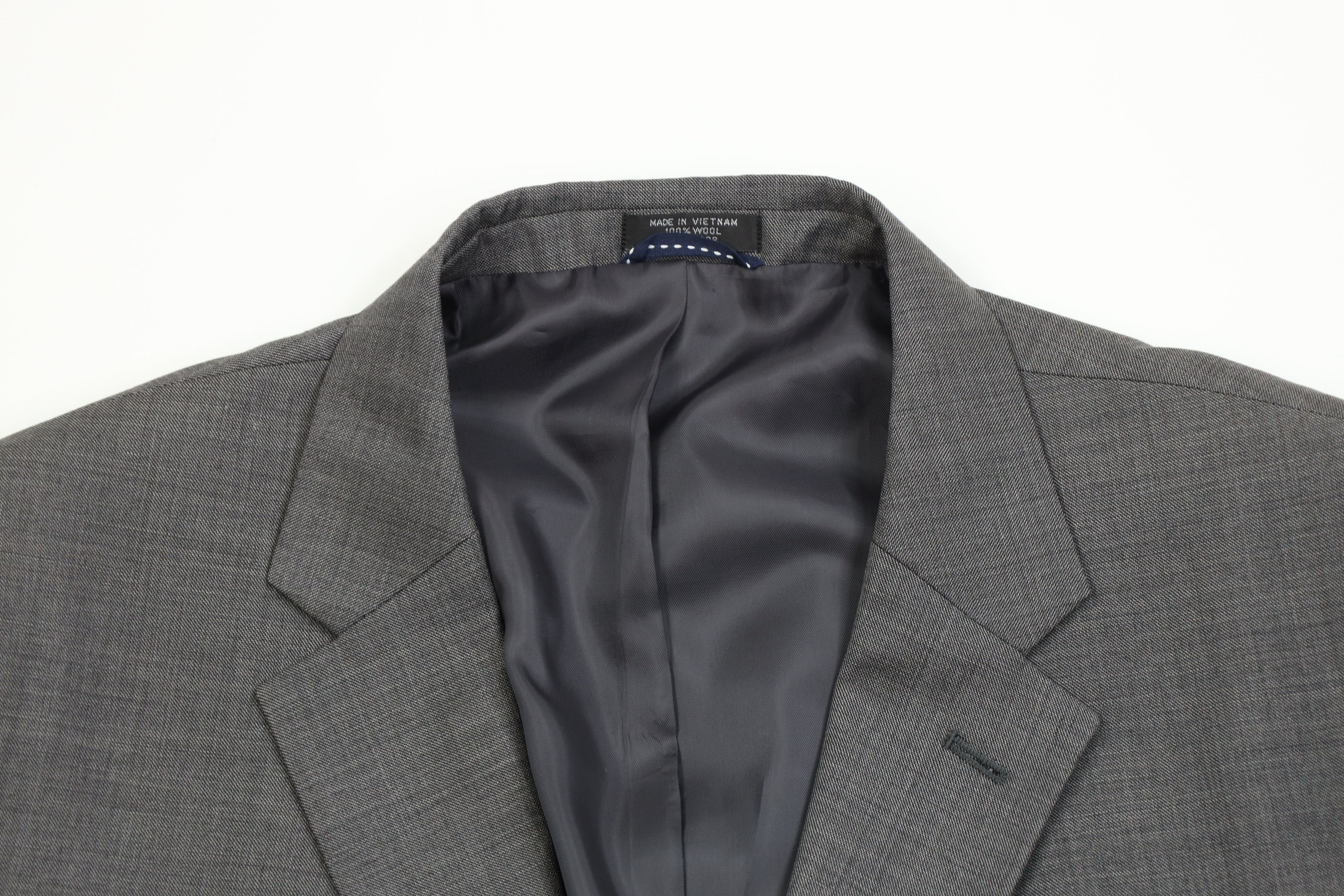 Tommy Hilfiger Tommy Hilfiger2 Piece Wool Knit Wedding Suit Sharkskin Size 48R - 6 Thumbnail