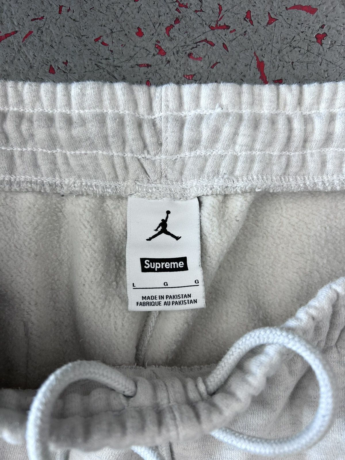 Supreme Supreme Jordan Sweatpant (FW24) Size Large Size US 32 / EU 48 - 3 Thumbnail