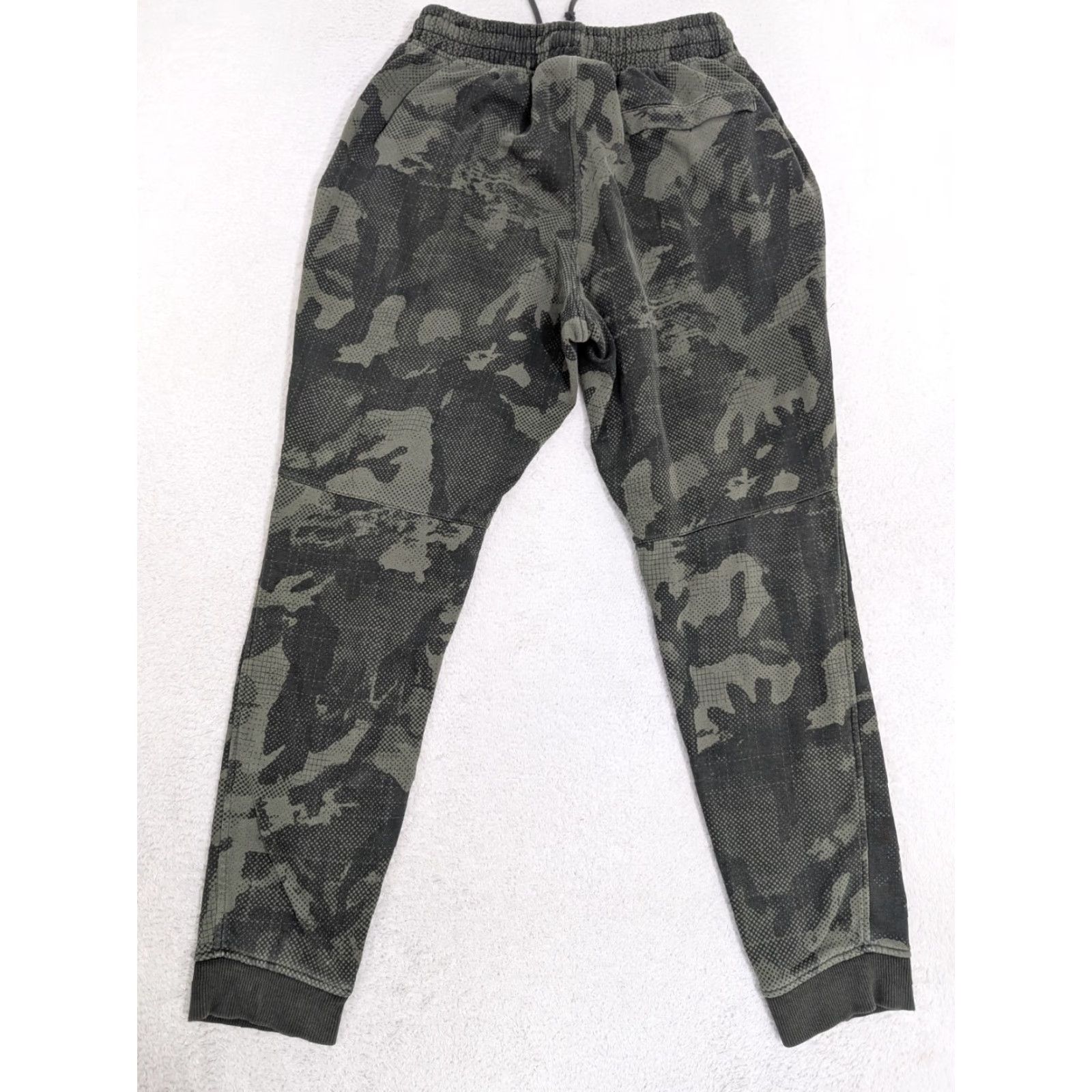 Under Armour UNDER ARMOUR FLEECE LINED Jogger SWEATPANTS Green CAMO MENS Medium Size US 31 - 8 Thumbnail