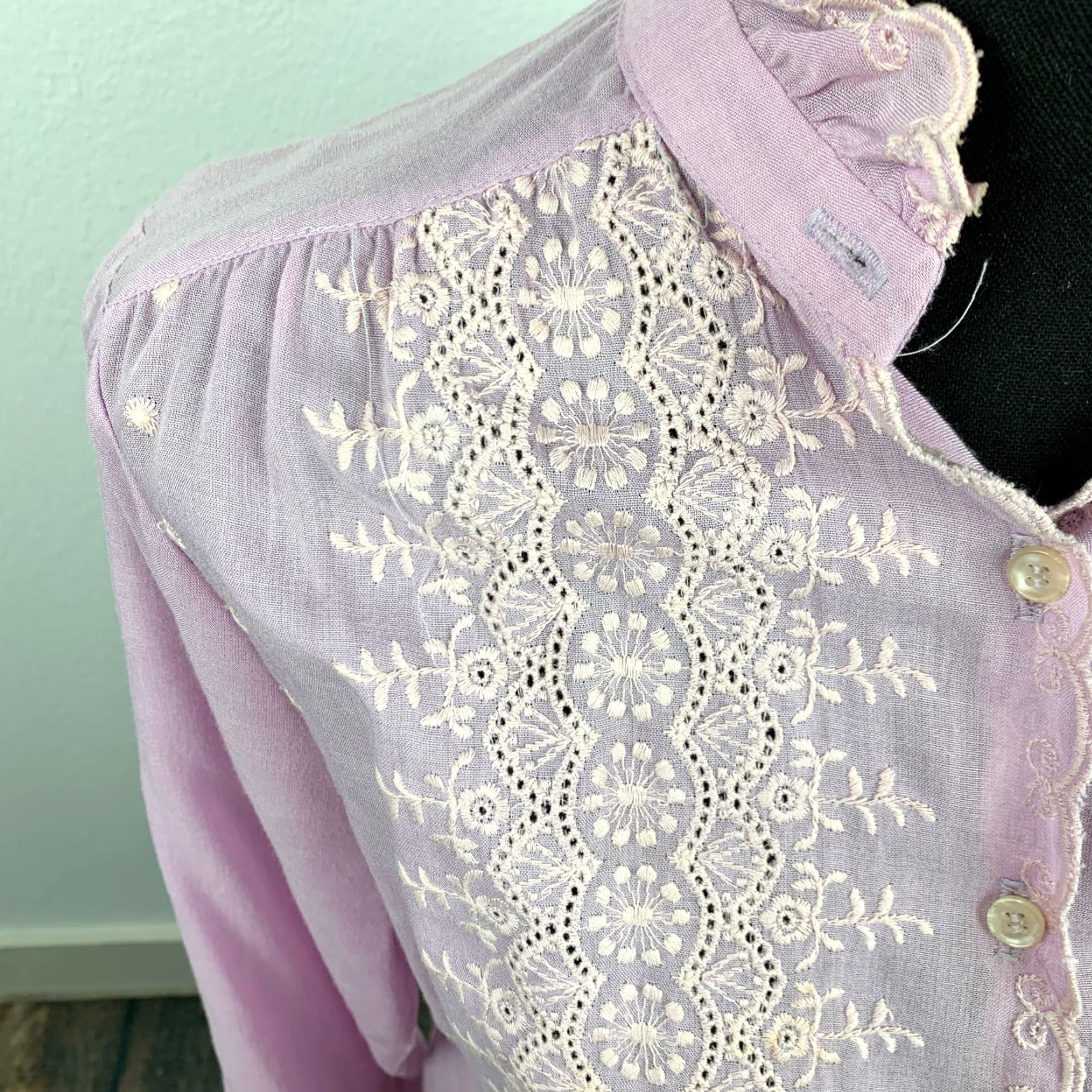 Vintage VINTAGE Laura Mae Embroidered Boho Peasant Long Sleeve Shirt Womens 12 Purple 70s Shirt Women’s Boho 1970s Size XL / US 12-14 / IT 48-50 - 3 Thumbnail