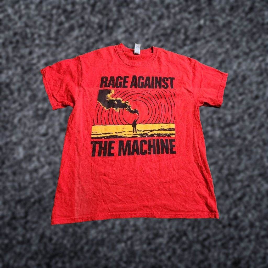 Gildan Rage Against The Machine Graphic Print Red T Shirt Adult Large Gildan Band Tee Size US L / EU 52-54 / 3 - 1 Thumbnail