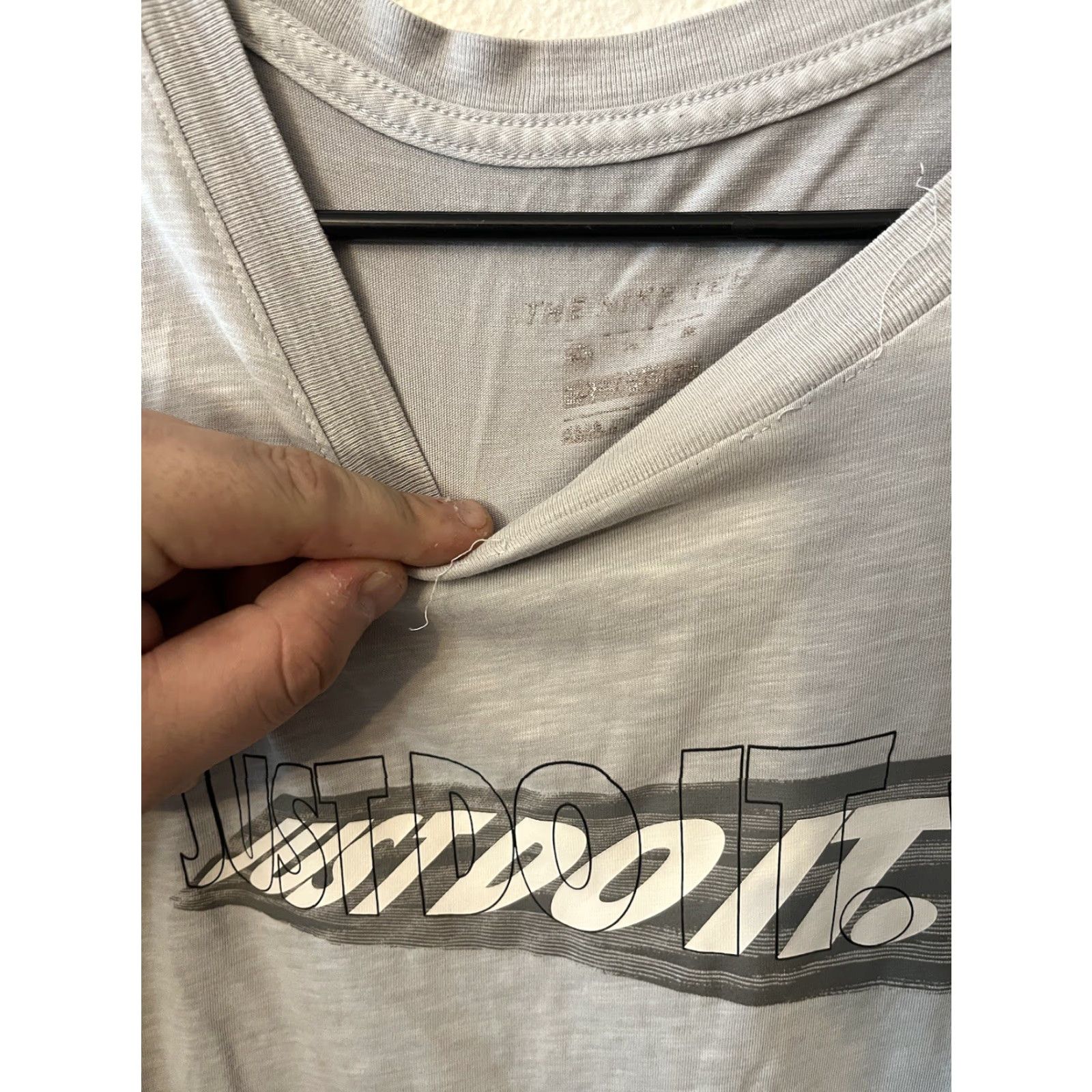 Nike Nike Dri-FIT Tee T-Shirt Logo Gray XL Adult Short Sleeve Crewneck Men Nike Size US XL / EU 56 / 4 - 2 Thumbnail