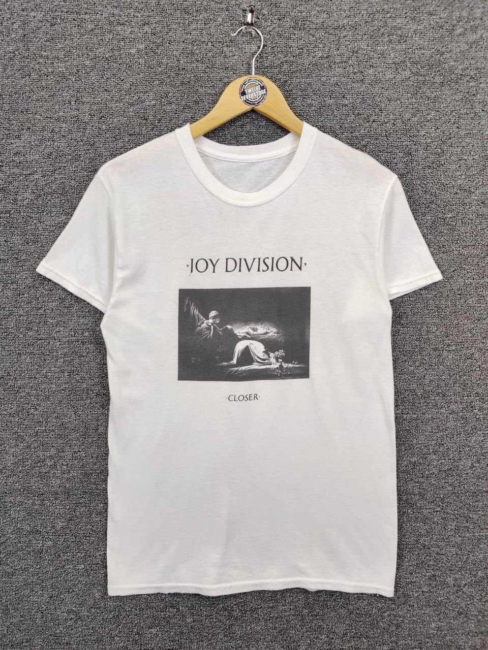 Band Tees Vintage Joy Division Closer Album Tee Tshirt Size US S / EU 44-46 / 1 - 1 Thumbnail